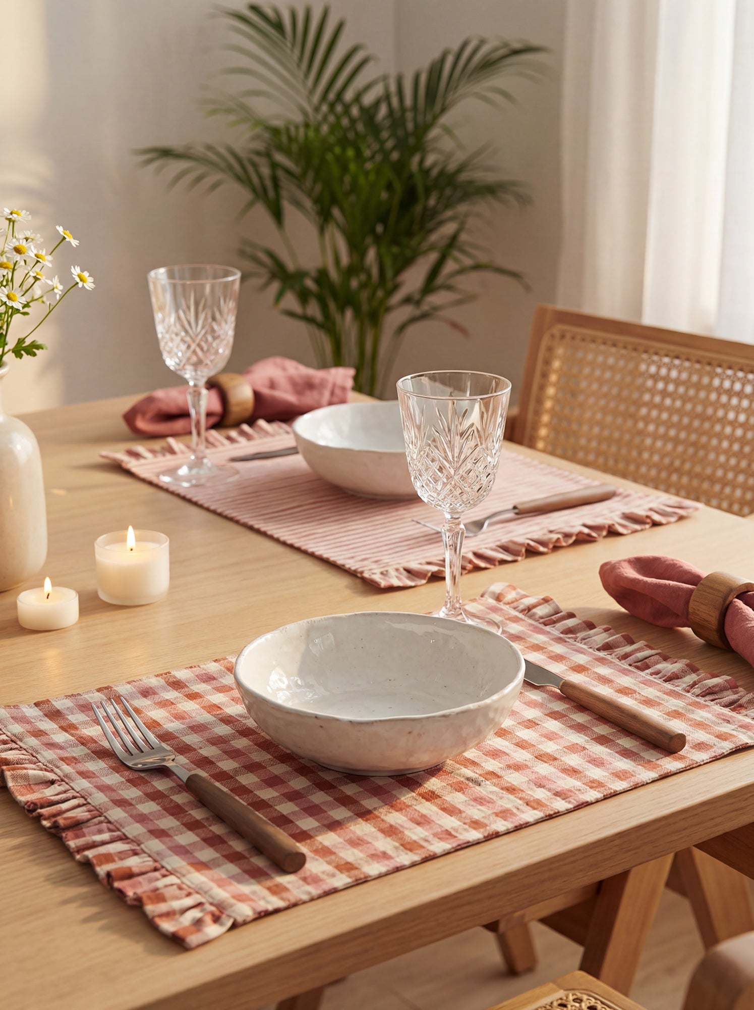 Lot de 2 sets de table (32x45 cm) à volants - ROSE