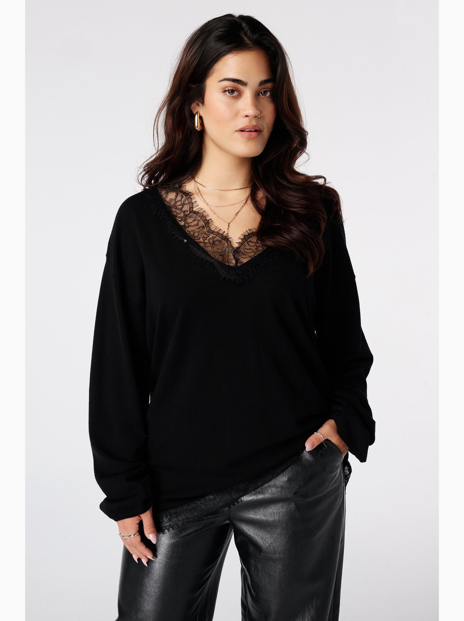 Ms mode pull en maille fine avec dentelle - Noir