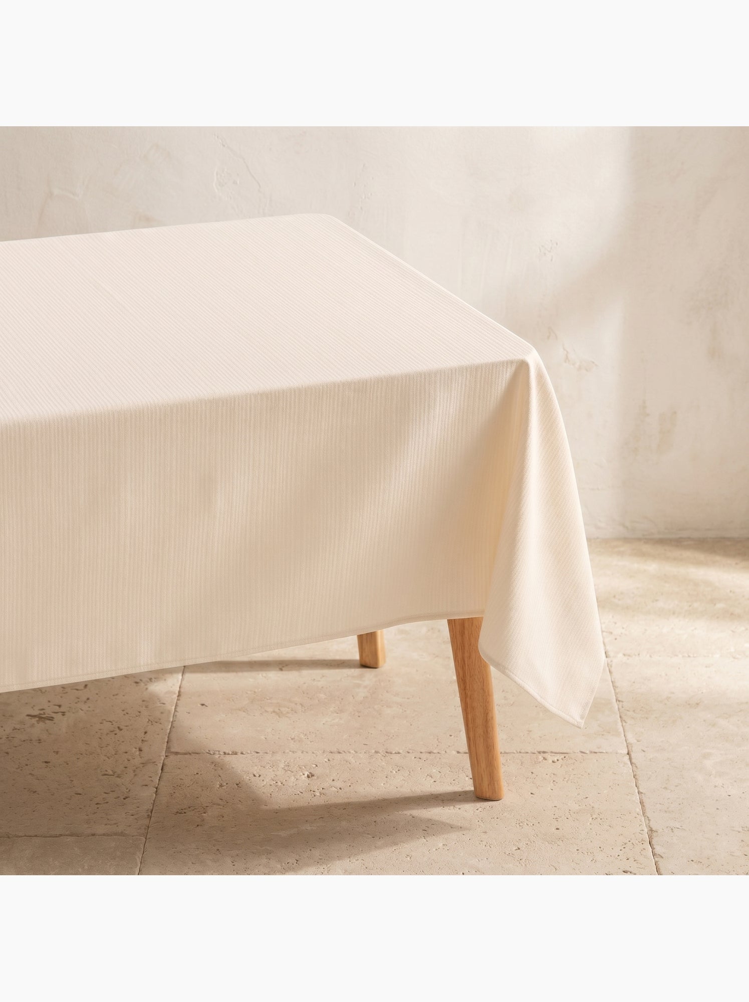Nappe antitache avec tissu texturé à fines rayures - Gamusi. - Crème