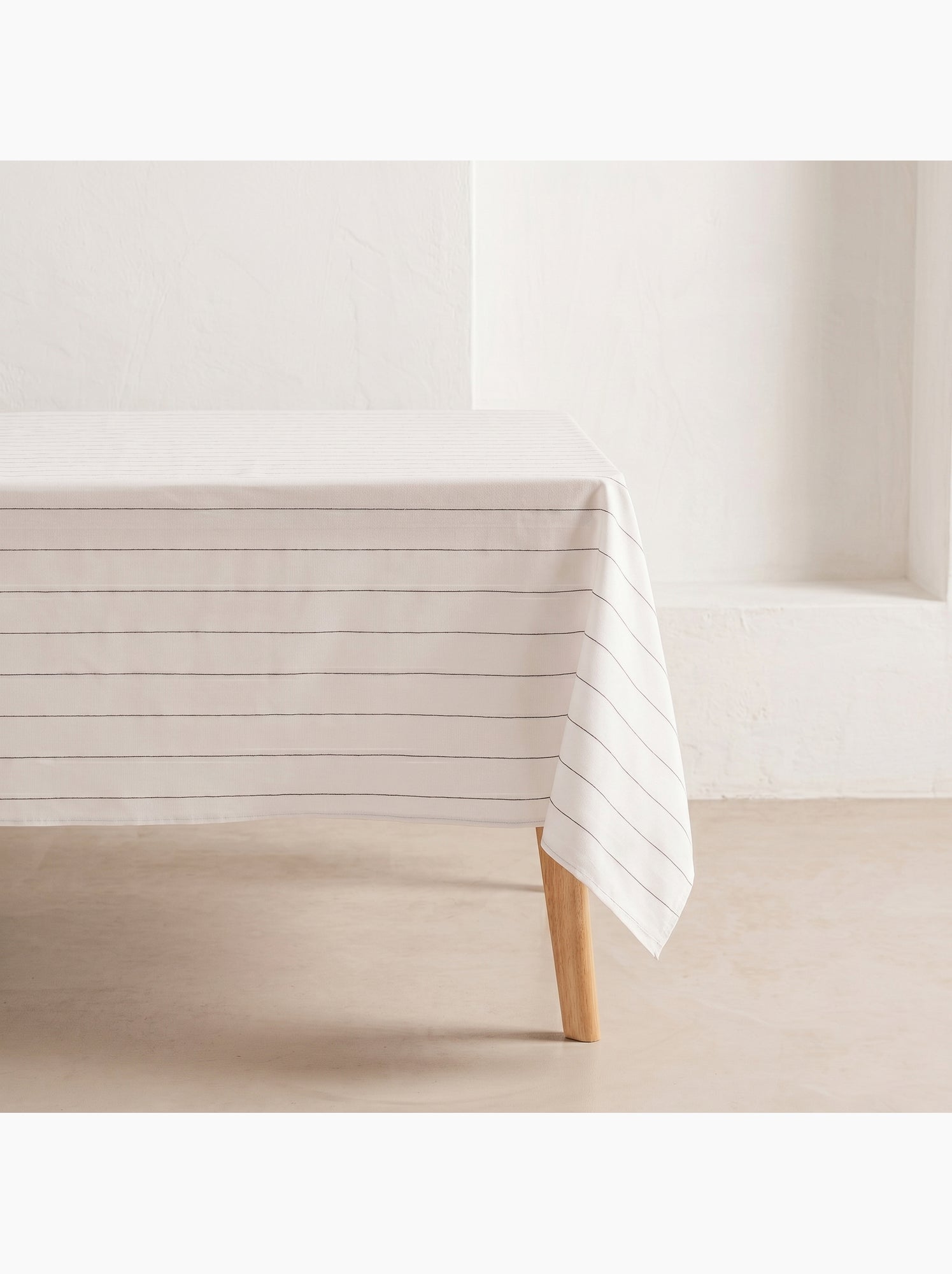 Nappe en coton à rayures, fil teint en relief - Gamusi. - Blanc