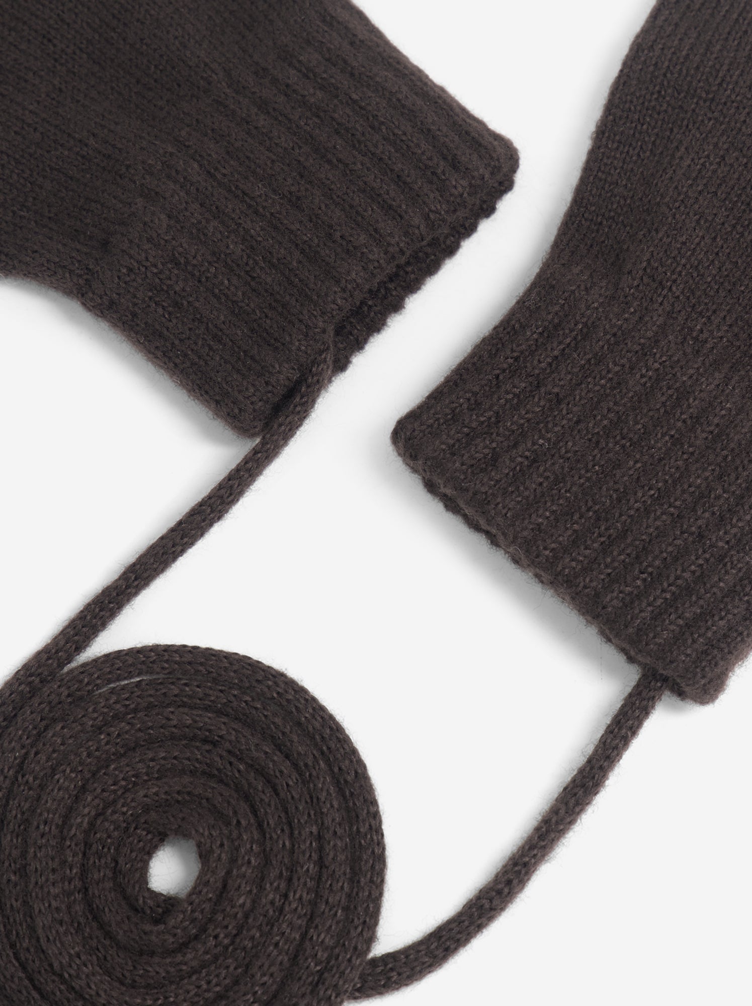 Paire de moufles avec lien - Marron