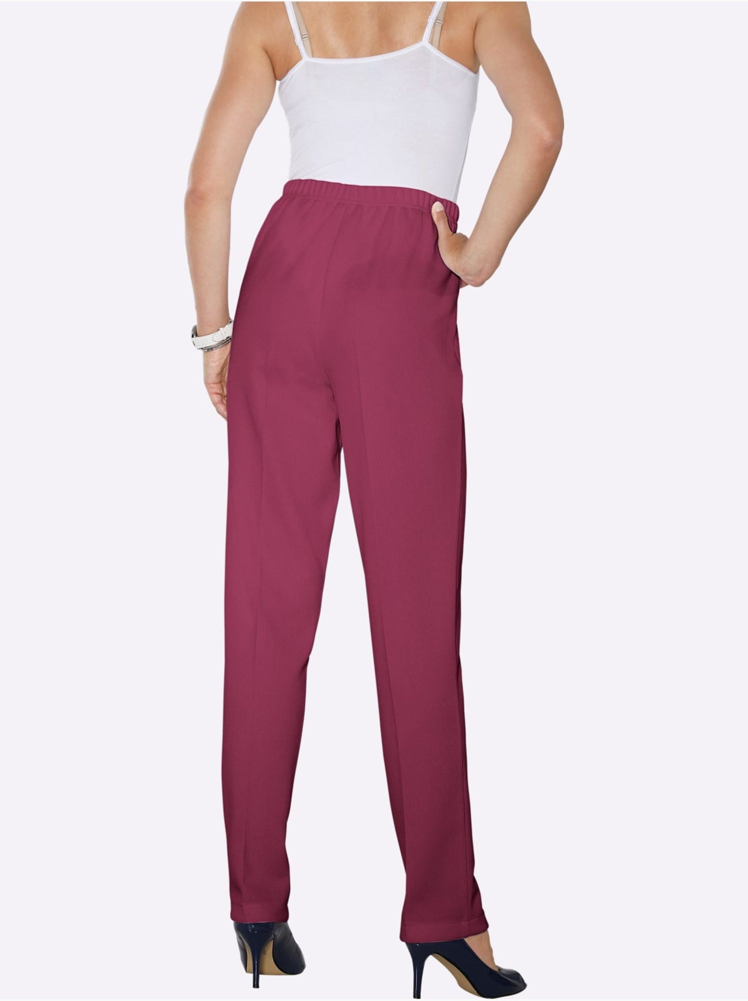 Pantalon à ceinture élastique avec plis et structure côtelée - taille standard - moda vilona - Bordeaux