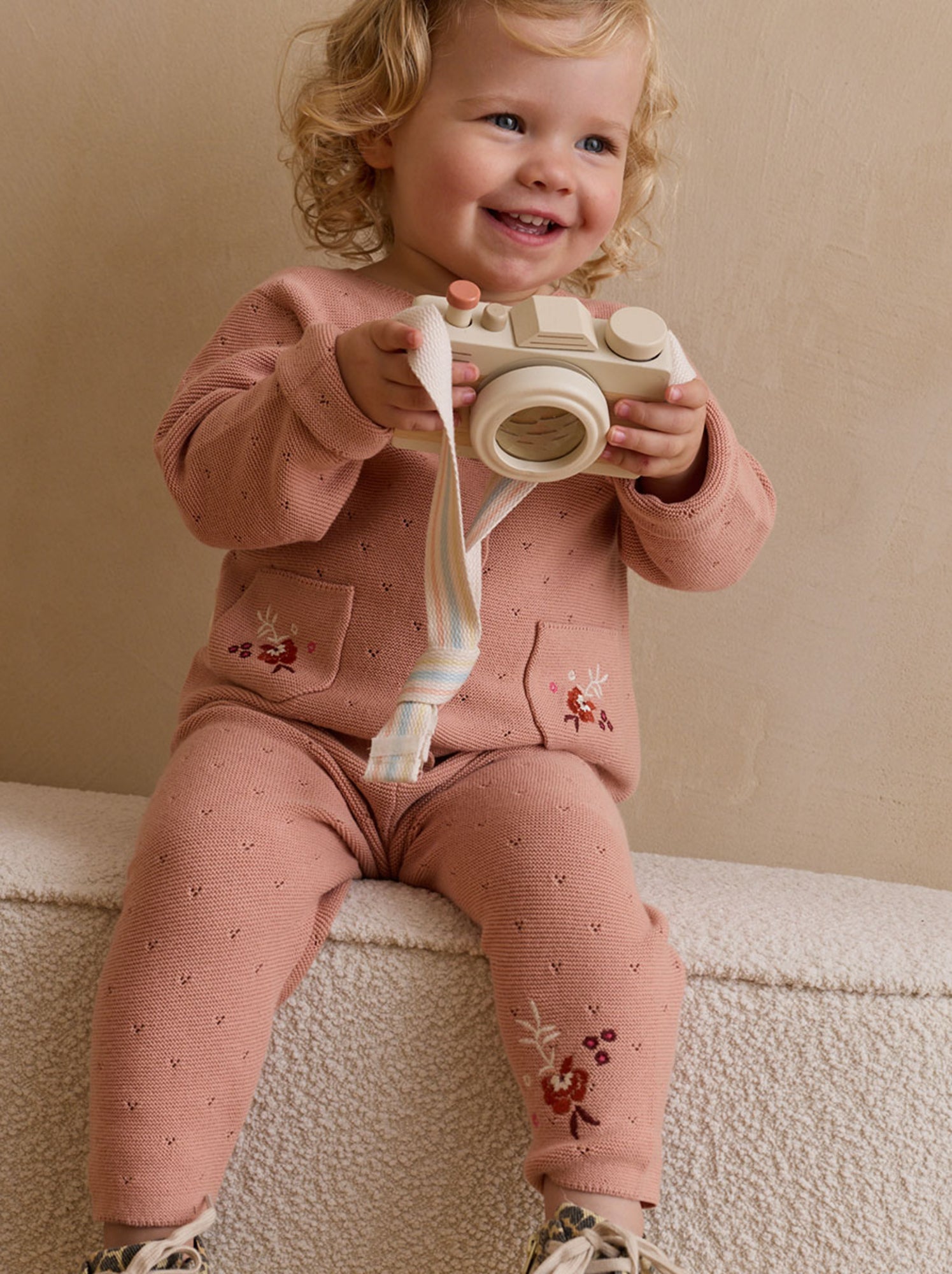 Pantalon bébé en tricot manouk - Rose