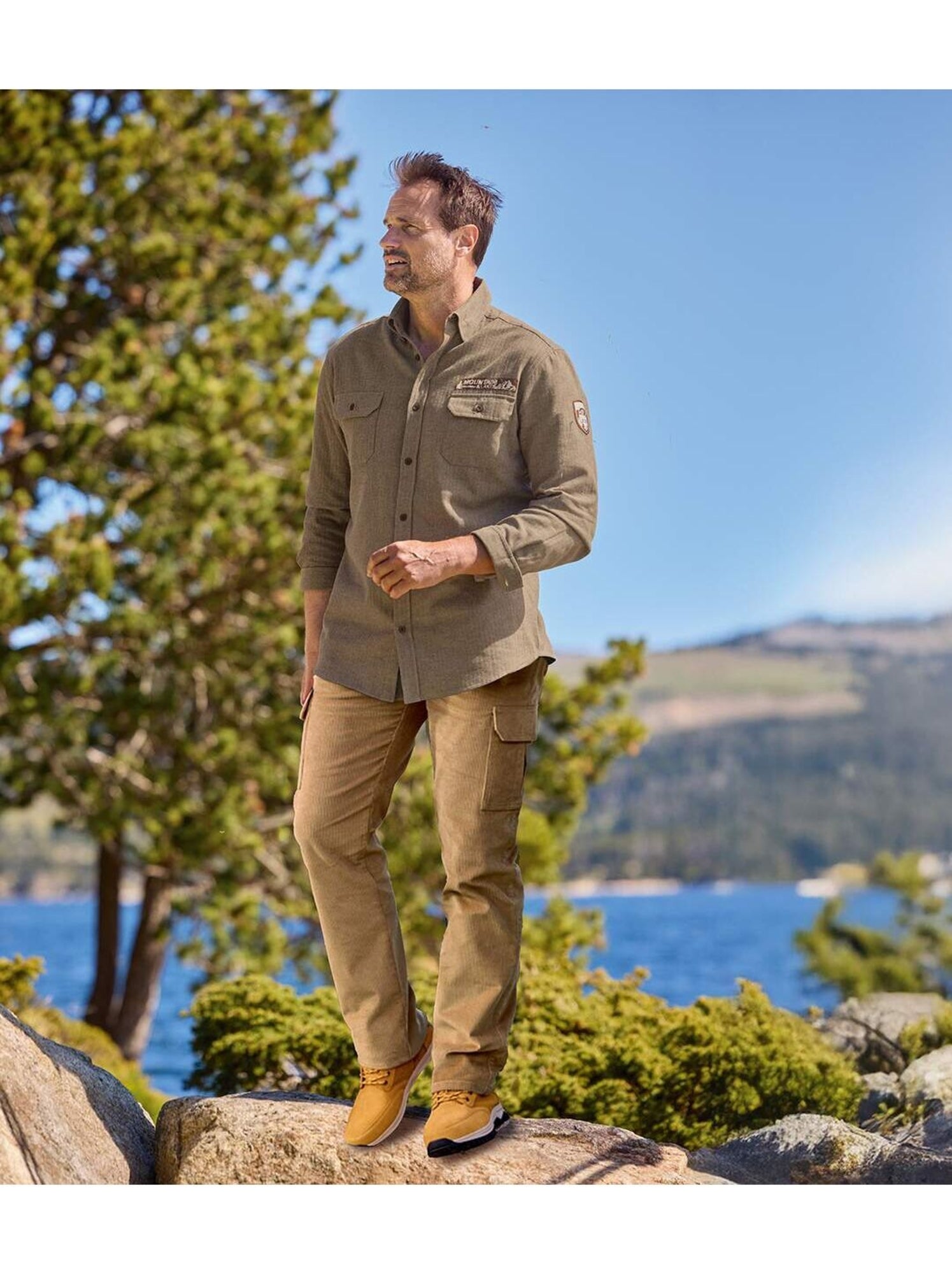 Pantalon Cargo en Velours Côtelé  - ATLAS FOR MEN - Camel