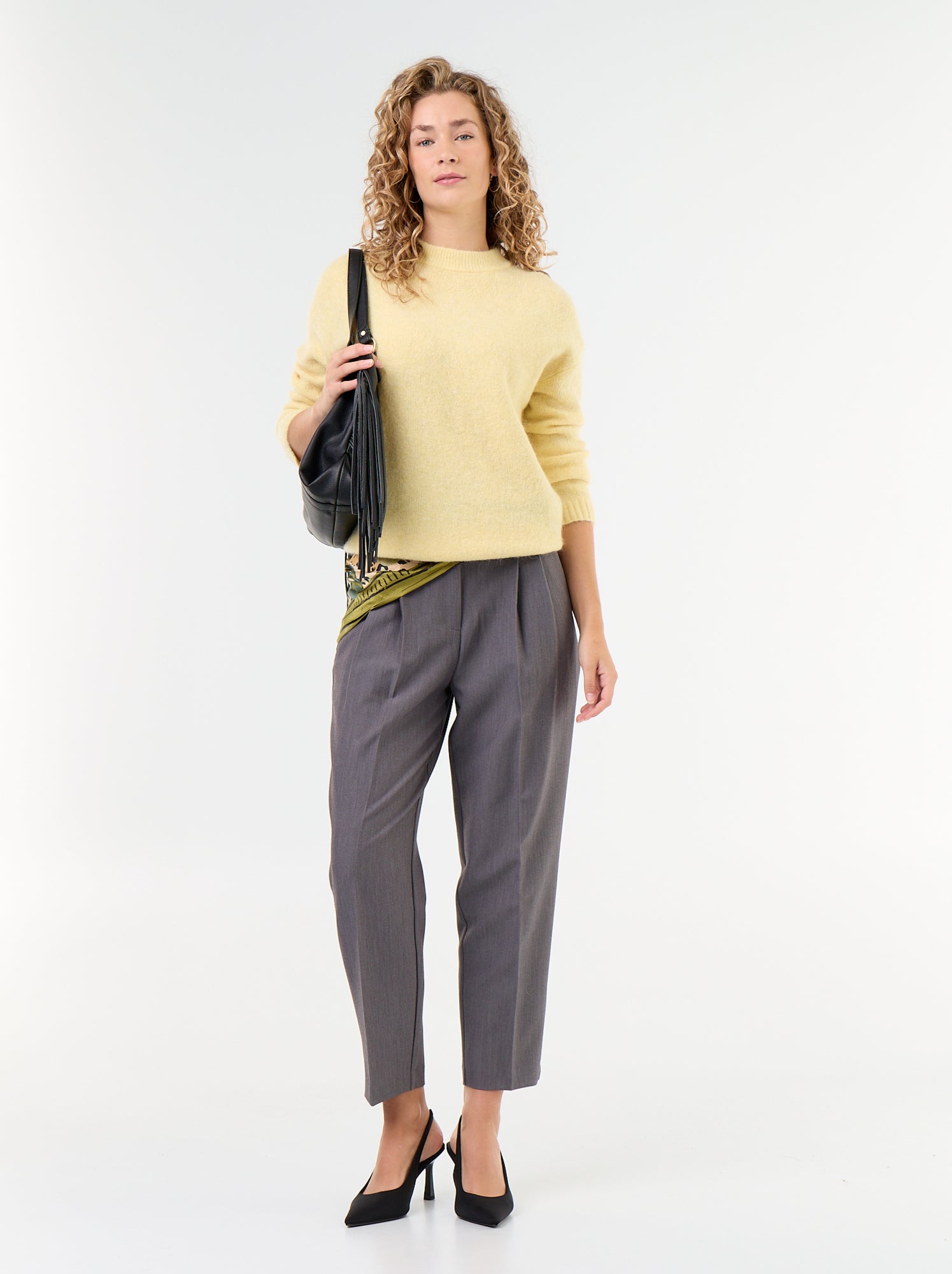 Pantalon coupe carotte taille haute - Gris