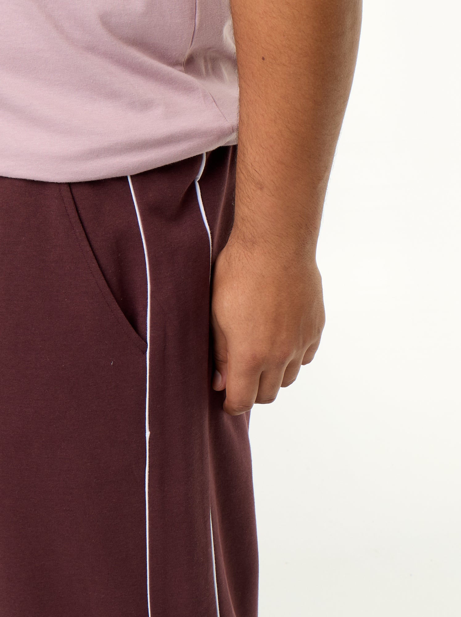 Pantalon de jogging avec liserés contrastés - Violet