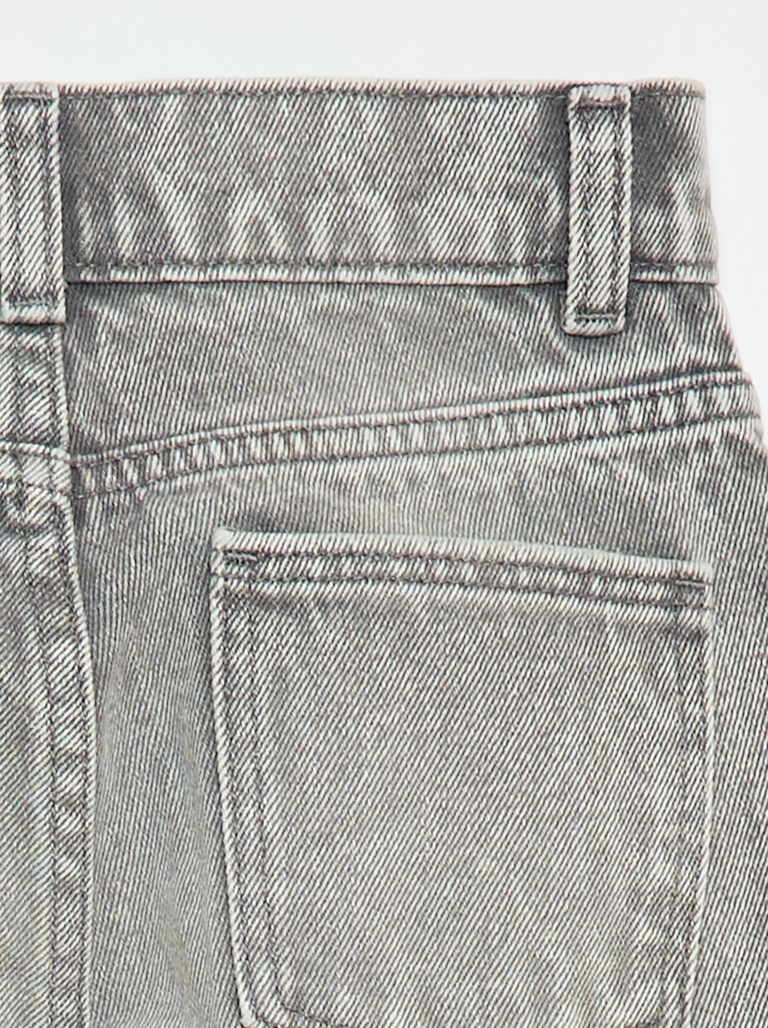 Pantalon en denim à taille haute - Gris