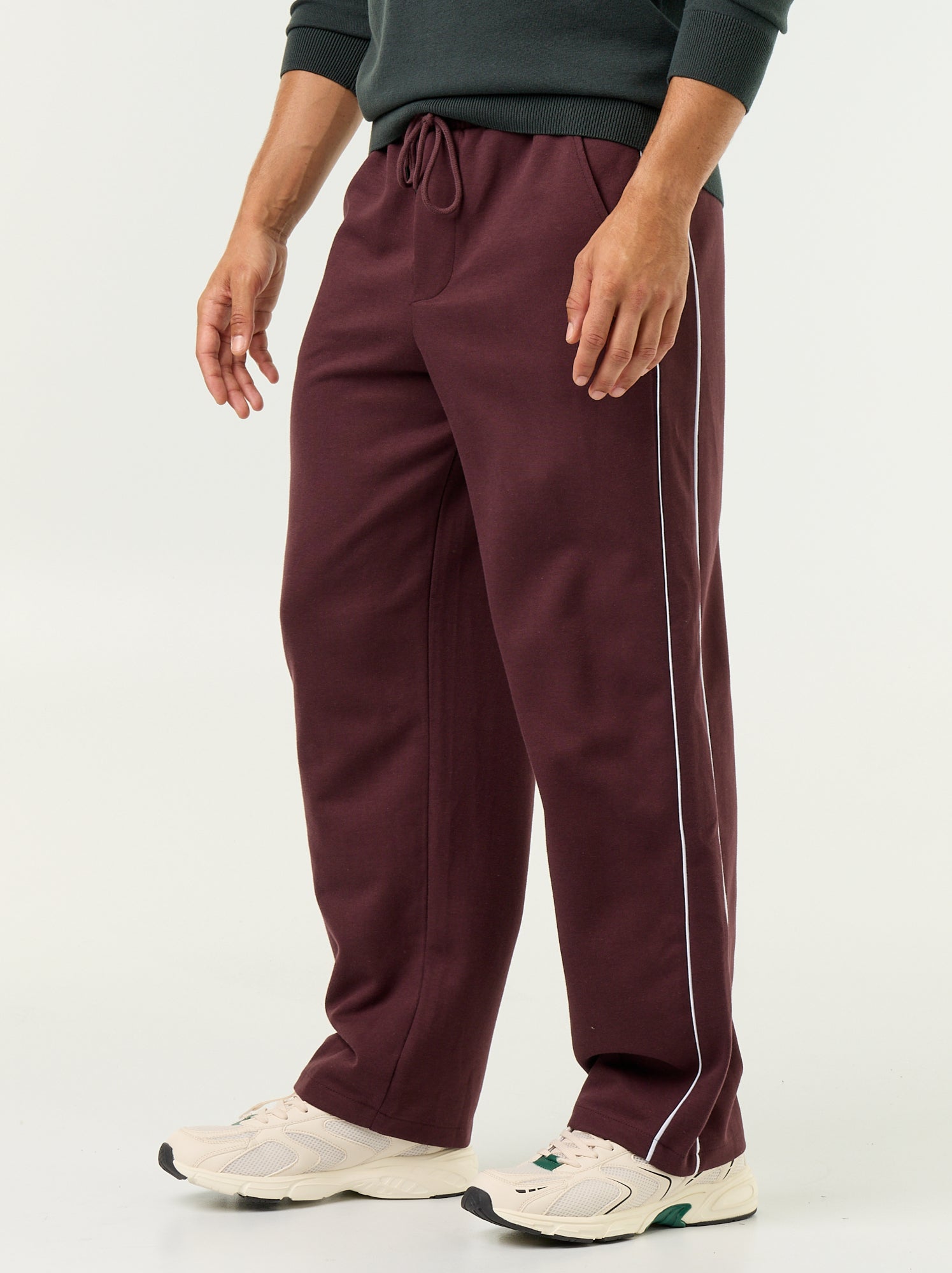 Pantalon jogging avec liserés - Violet