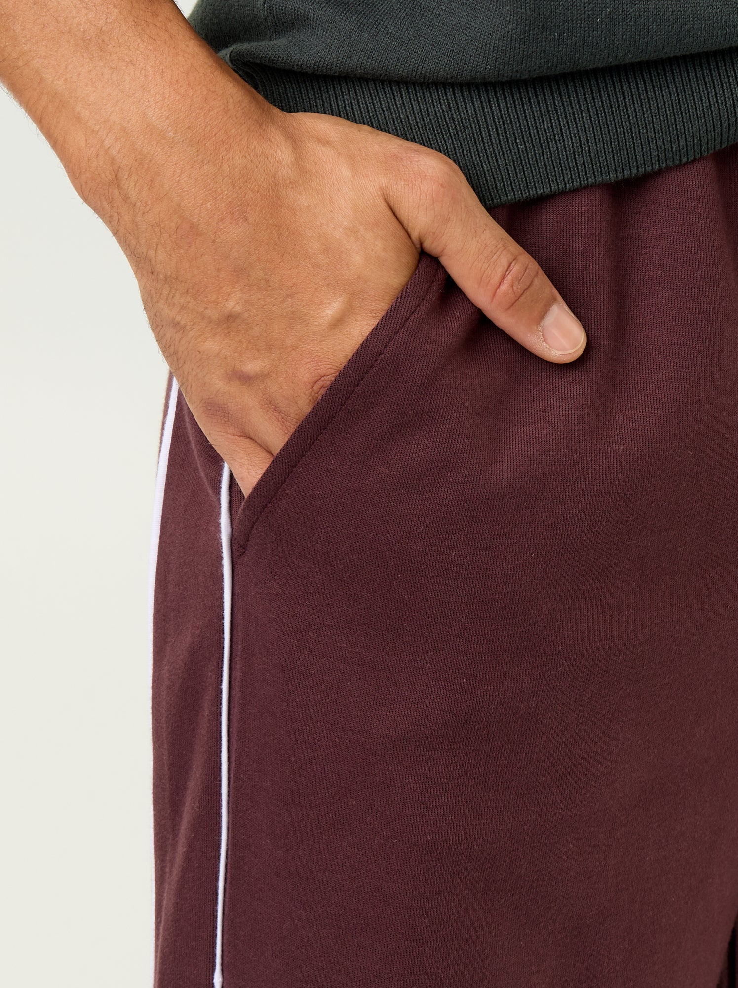 Pantalon jogging avec liserés - Violet