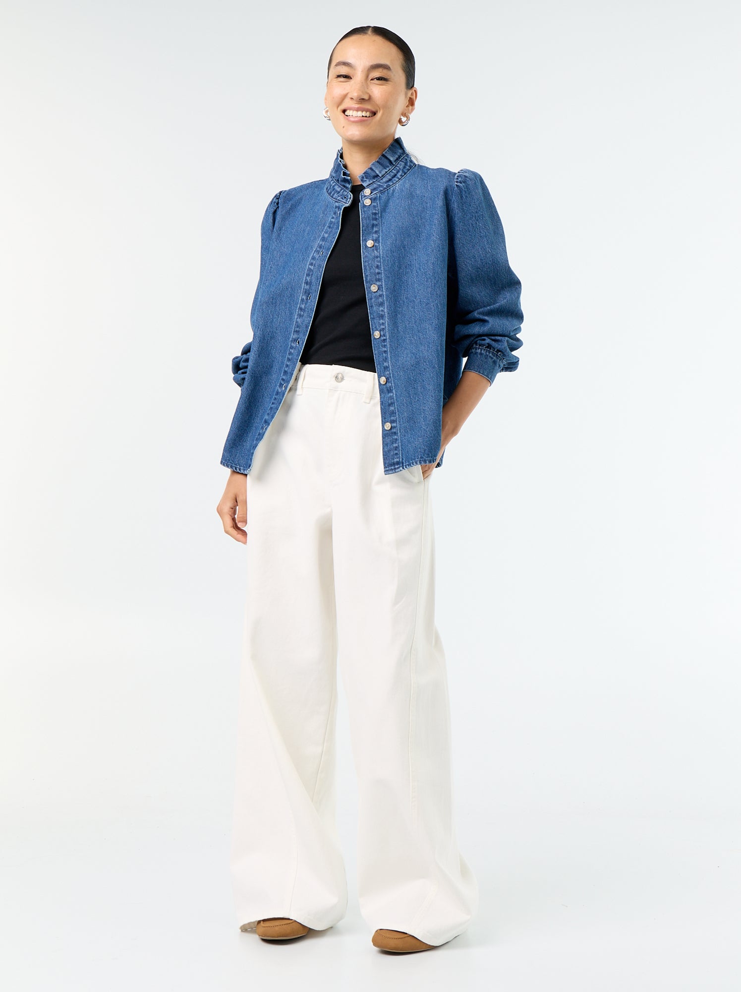 Pantalon large avec pinces et boutons ceinture - Blanc
