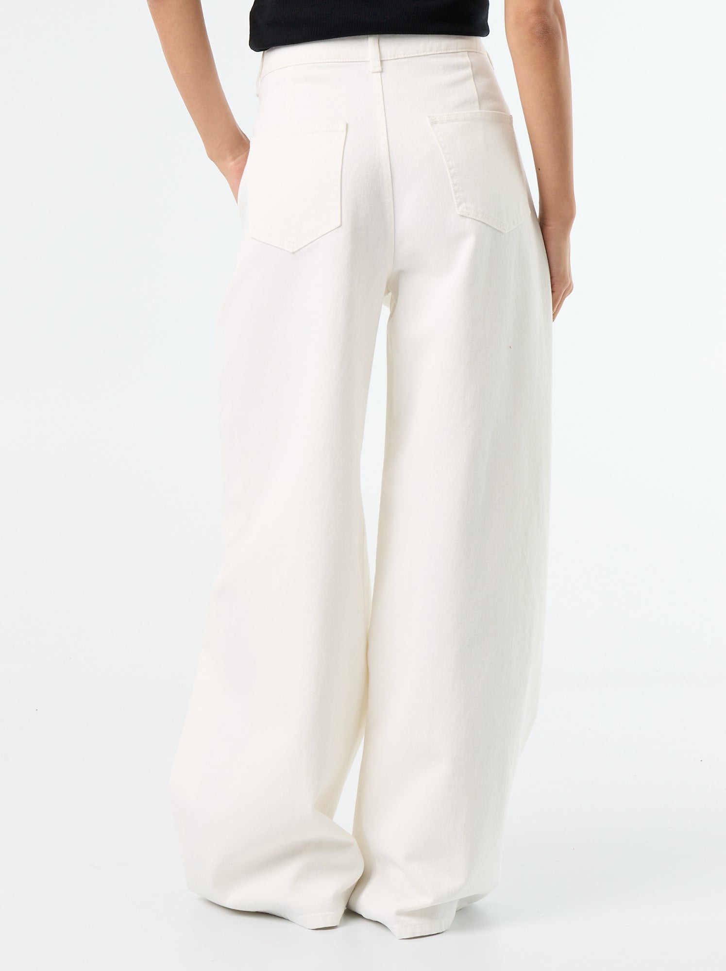 Pantalon large avec pinces et boutons ceinture - Blanc