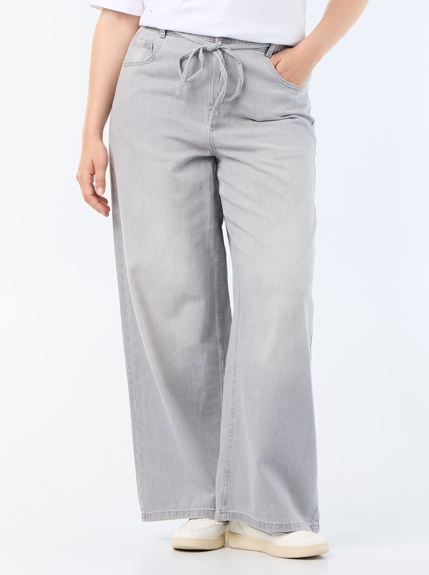 Pantalon large en denim avec ceinture à nouer - Gris