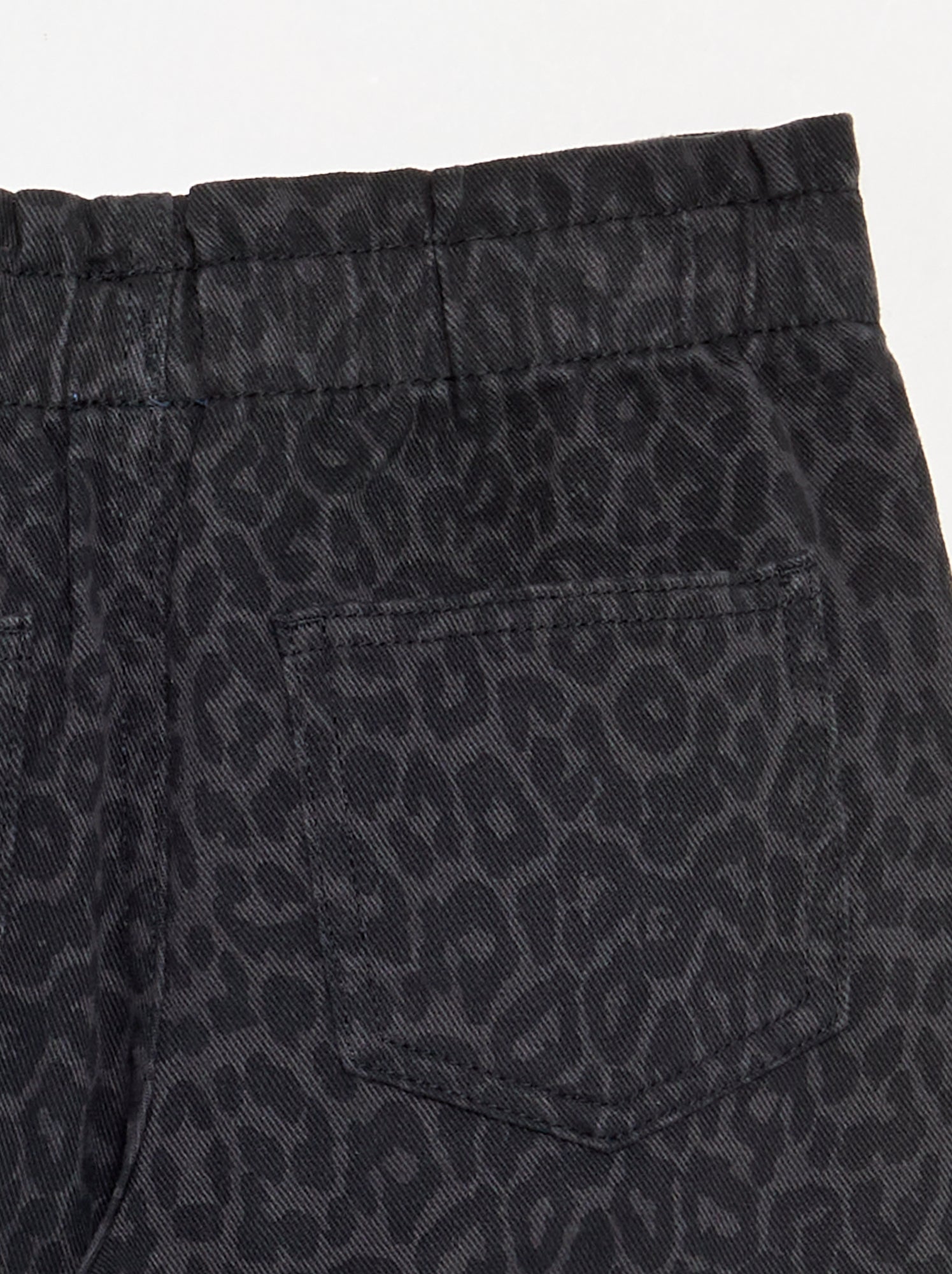 Pantalon large en denim - Gris (GJT30_5)
