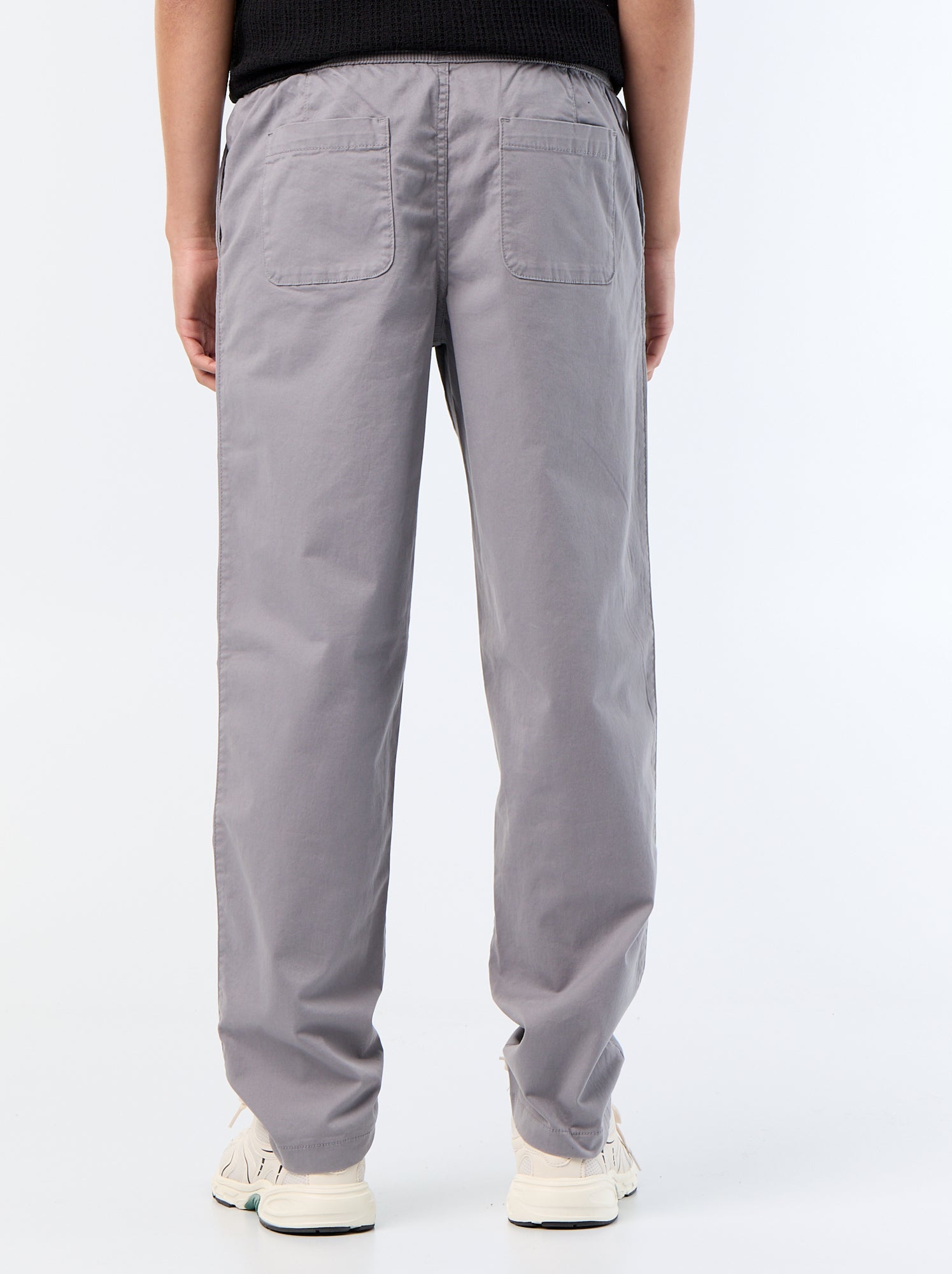 Pantalon matière effet peau de pêche - Gris
