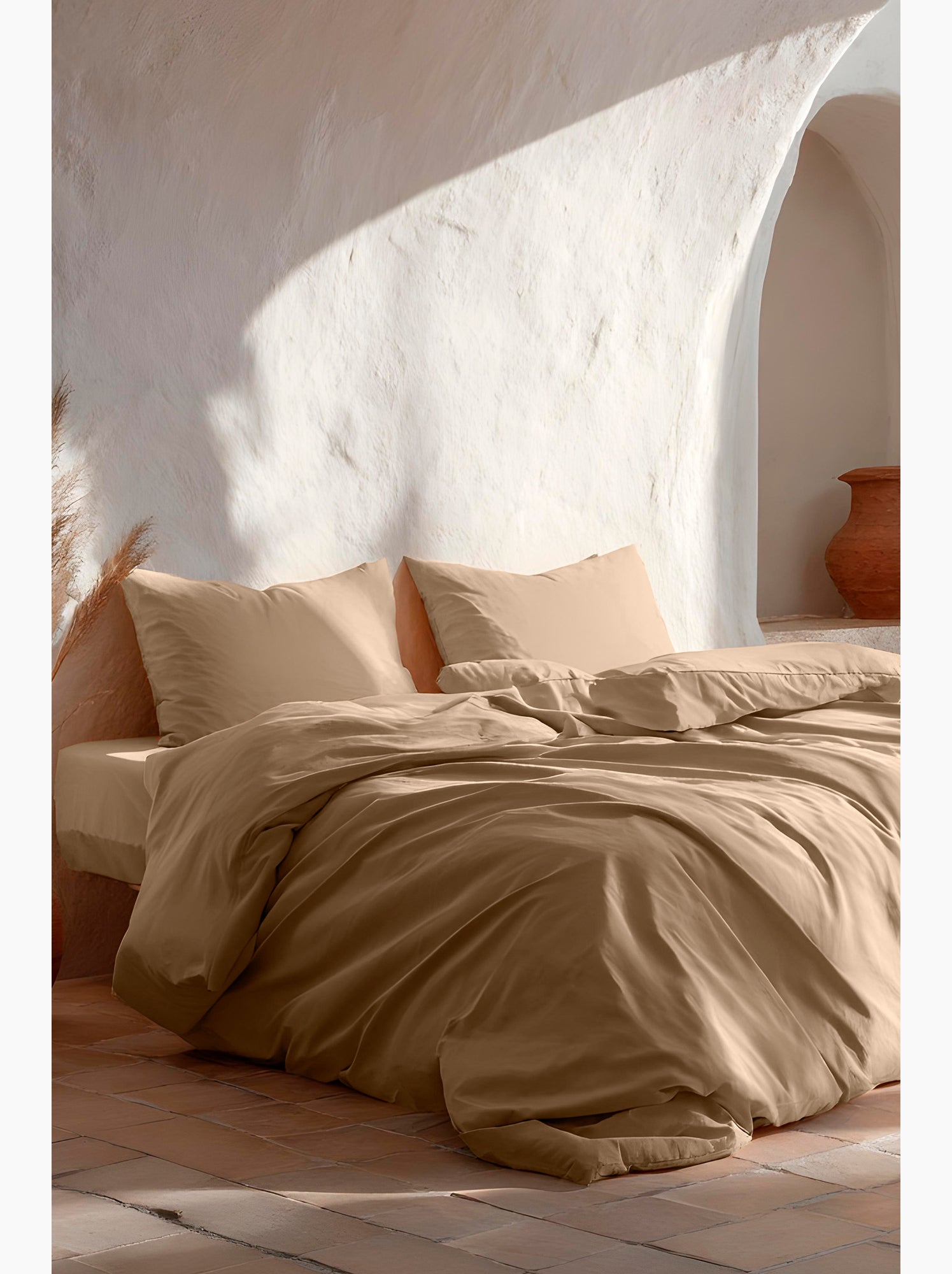 Parure de housse de couette 100% coton, avec taie(s) d’oreiller, unie - Gamusi. - Ocre