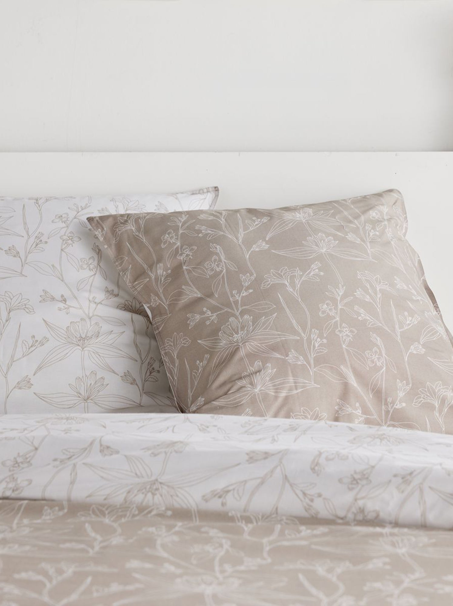 Parure de lit 2 personnes 3 pièces - 1 housse de couette + 2 taies d'oreiller - Beige