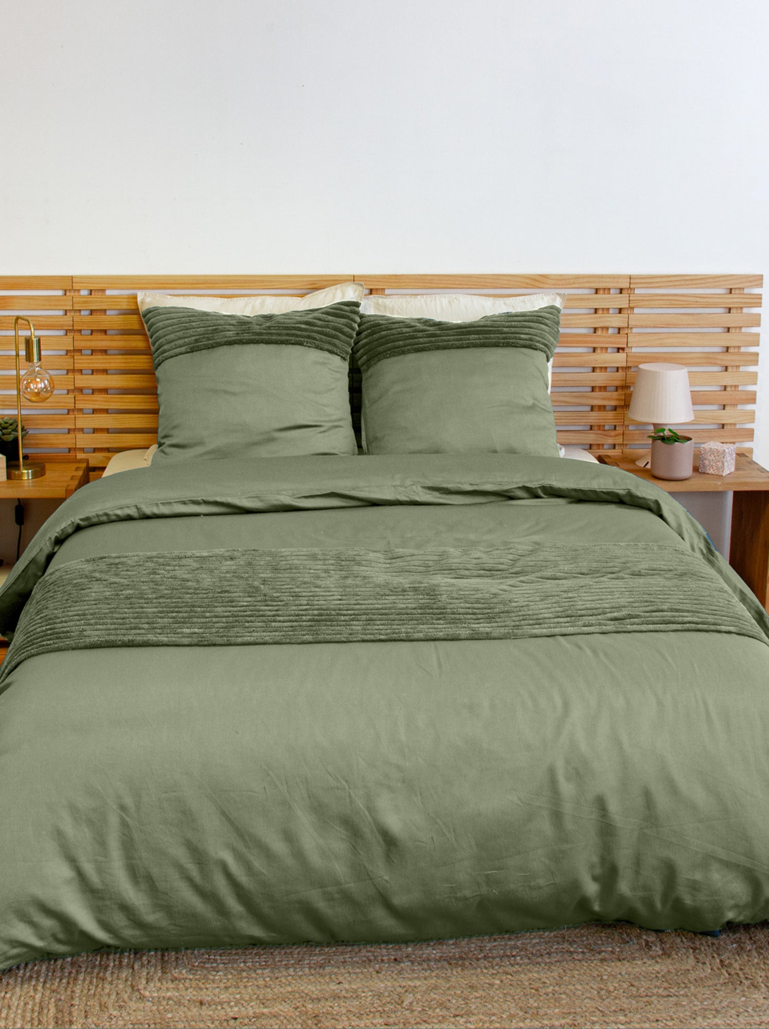 Parure de lit 3 pièces velours bande côtelé housse + taies - Vert