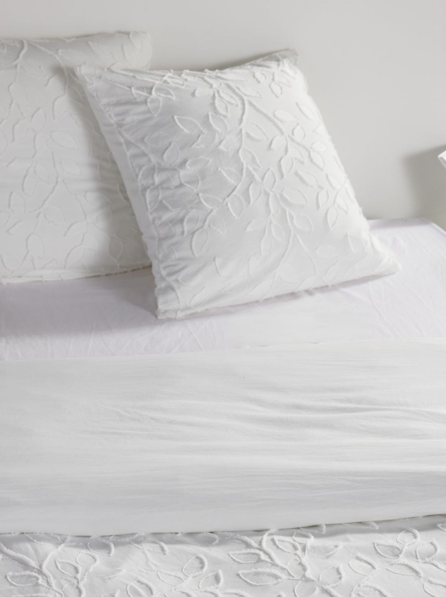 Parure de lit tufté Floral ESSENTIAL - Blanc
