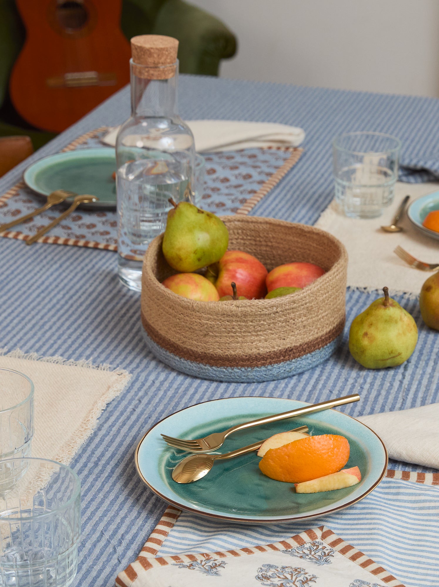 Petit panier de rangement en jute - Bleu