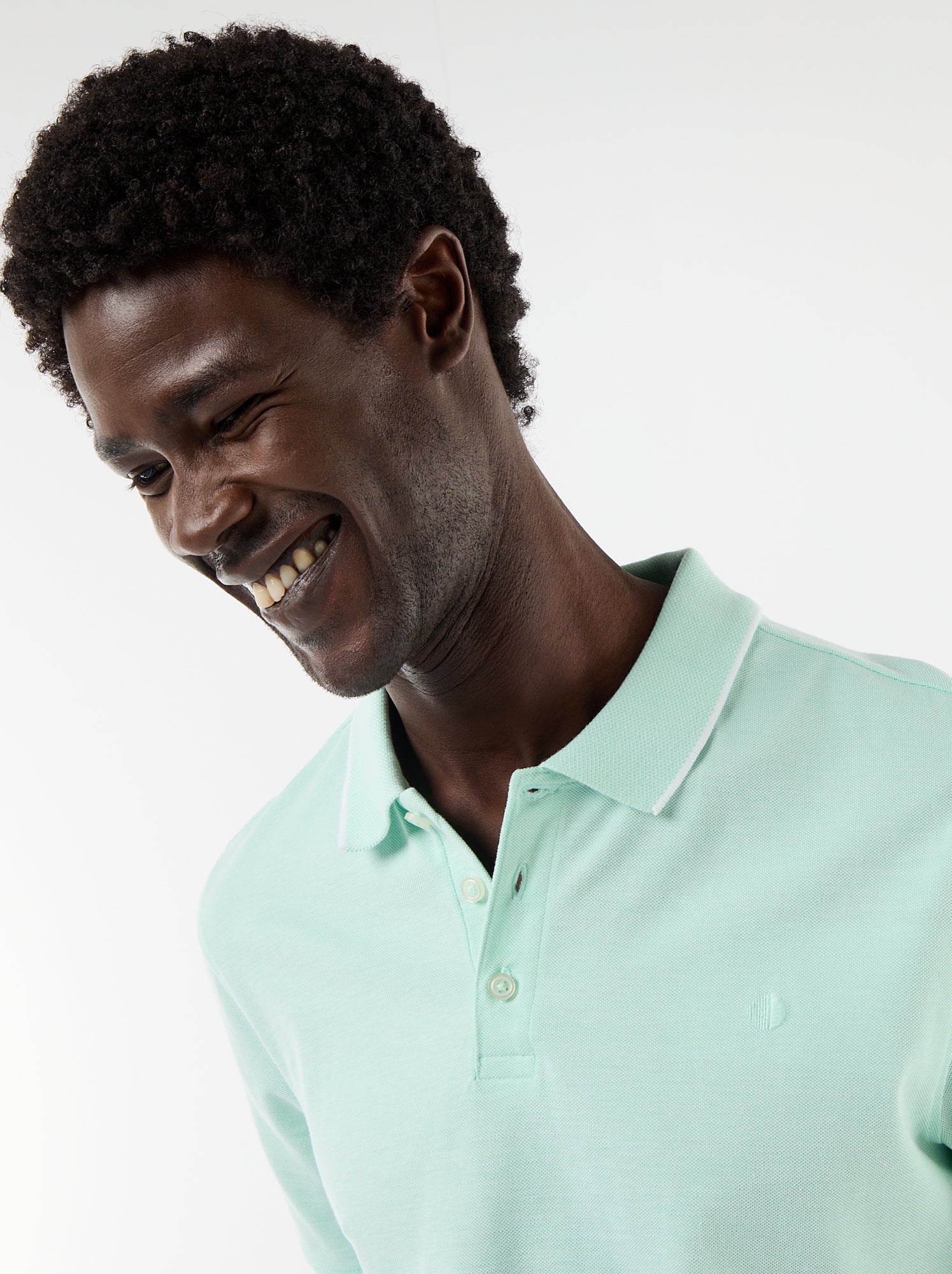 Polo avec broderie sur poitrine - Vert (FLF46_7)