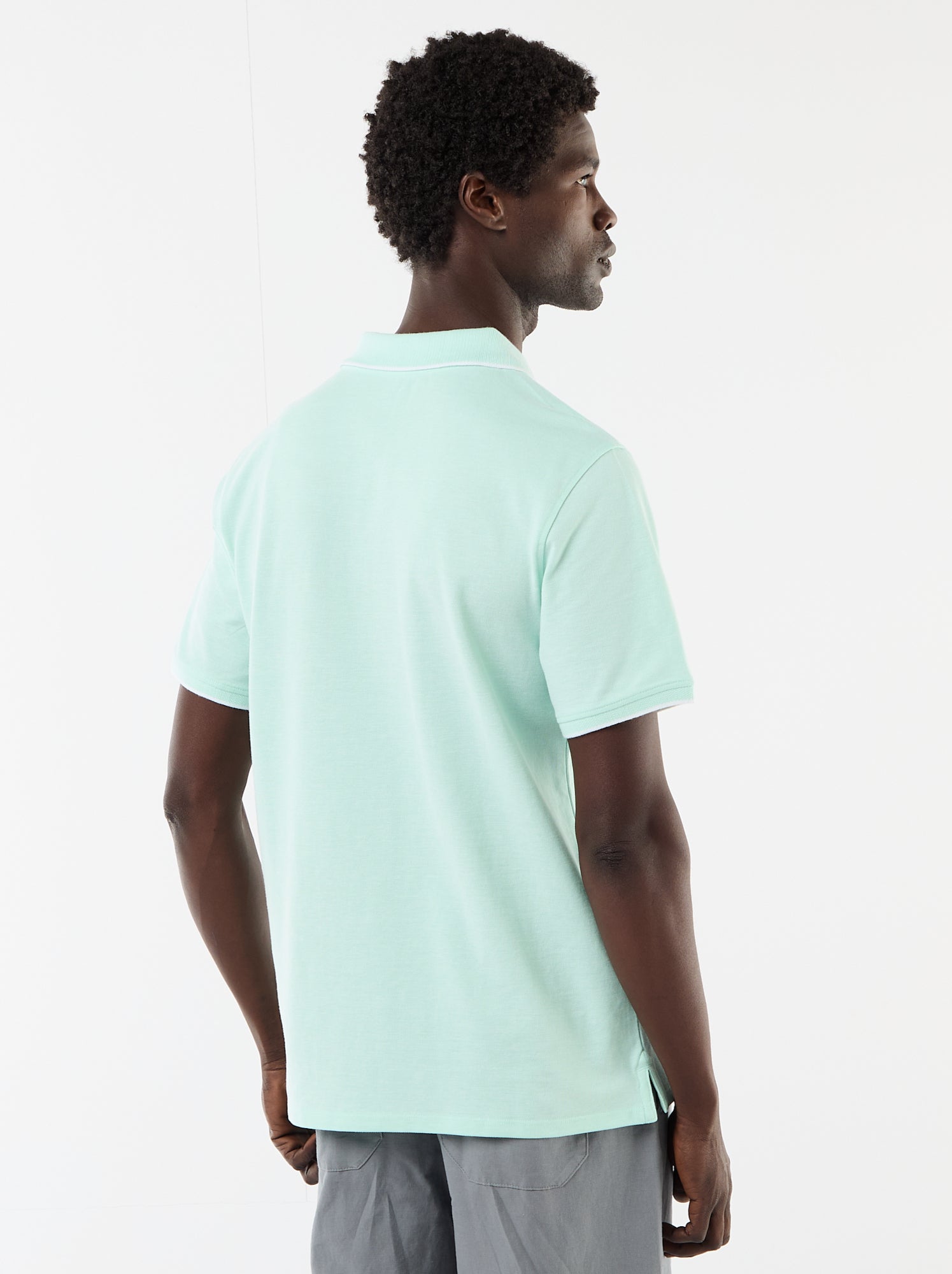 Polo avec broderie sur poitrine - Vert (FLF46_7)