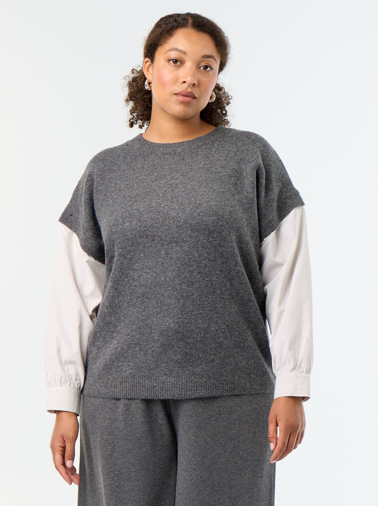 Pull 2-en-1 avec chemise - Gris