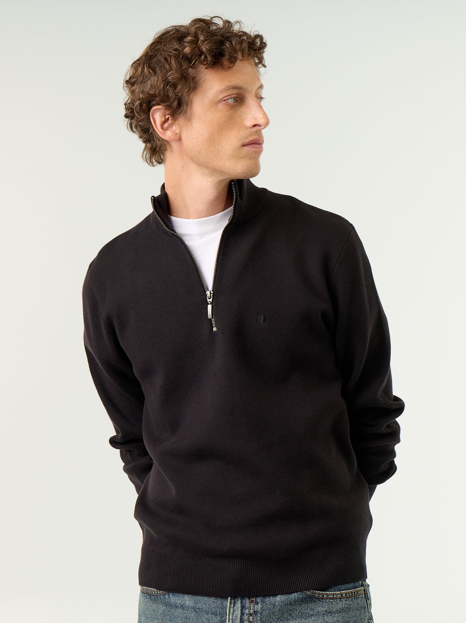 Pull avec col montant zippé - Noir
