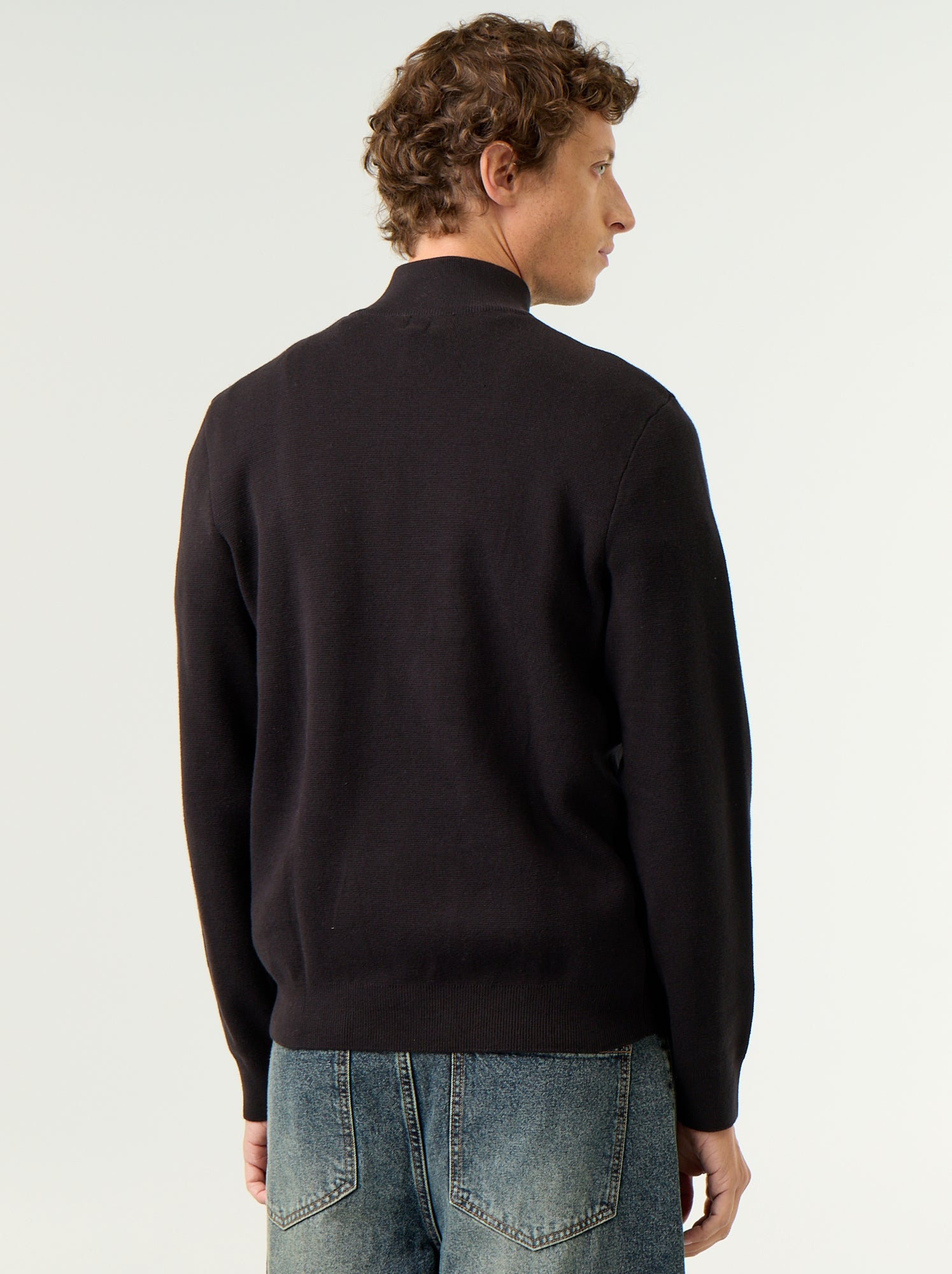 Pull avec col montant zippé - Noir