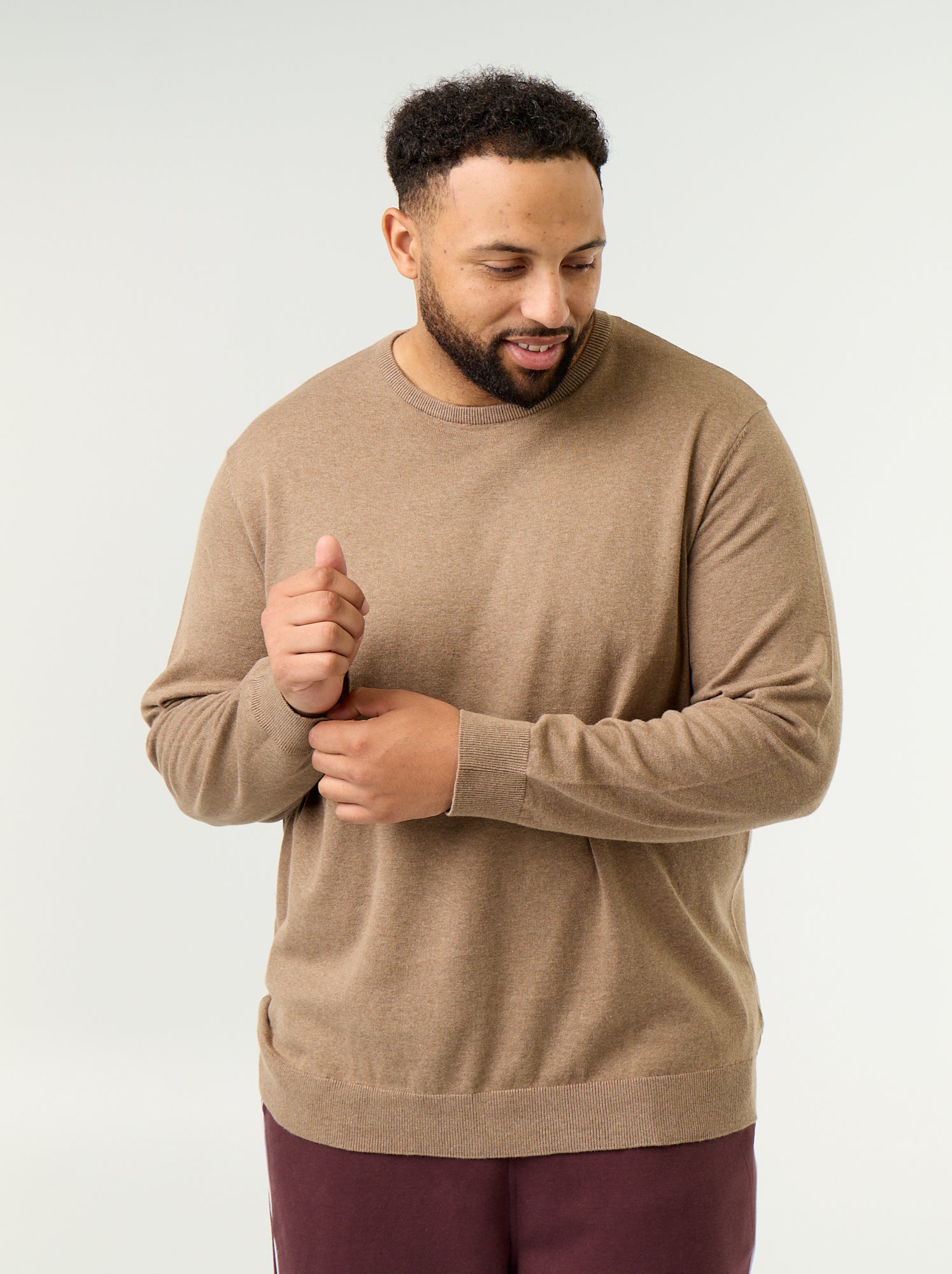 Pull col rond en fine jauge - Marron