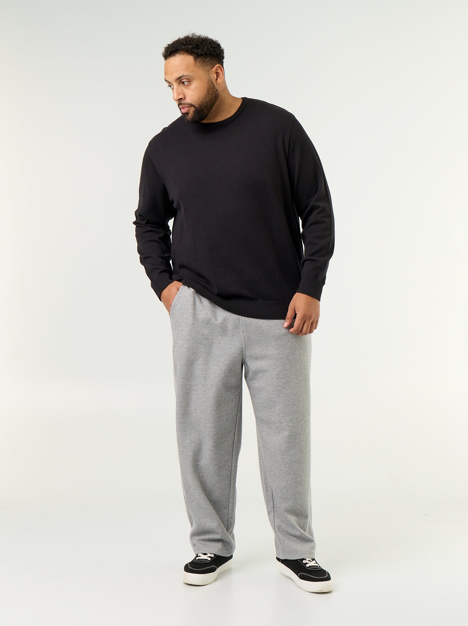 Pull col rond en fine jauge - Noir