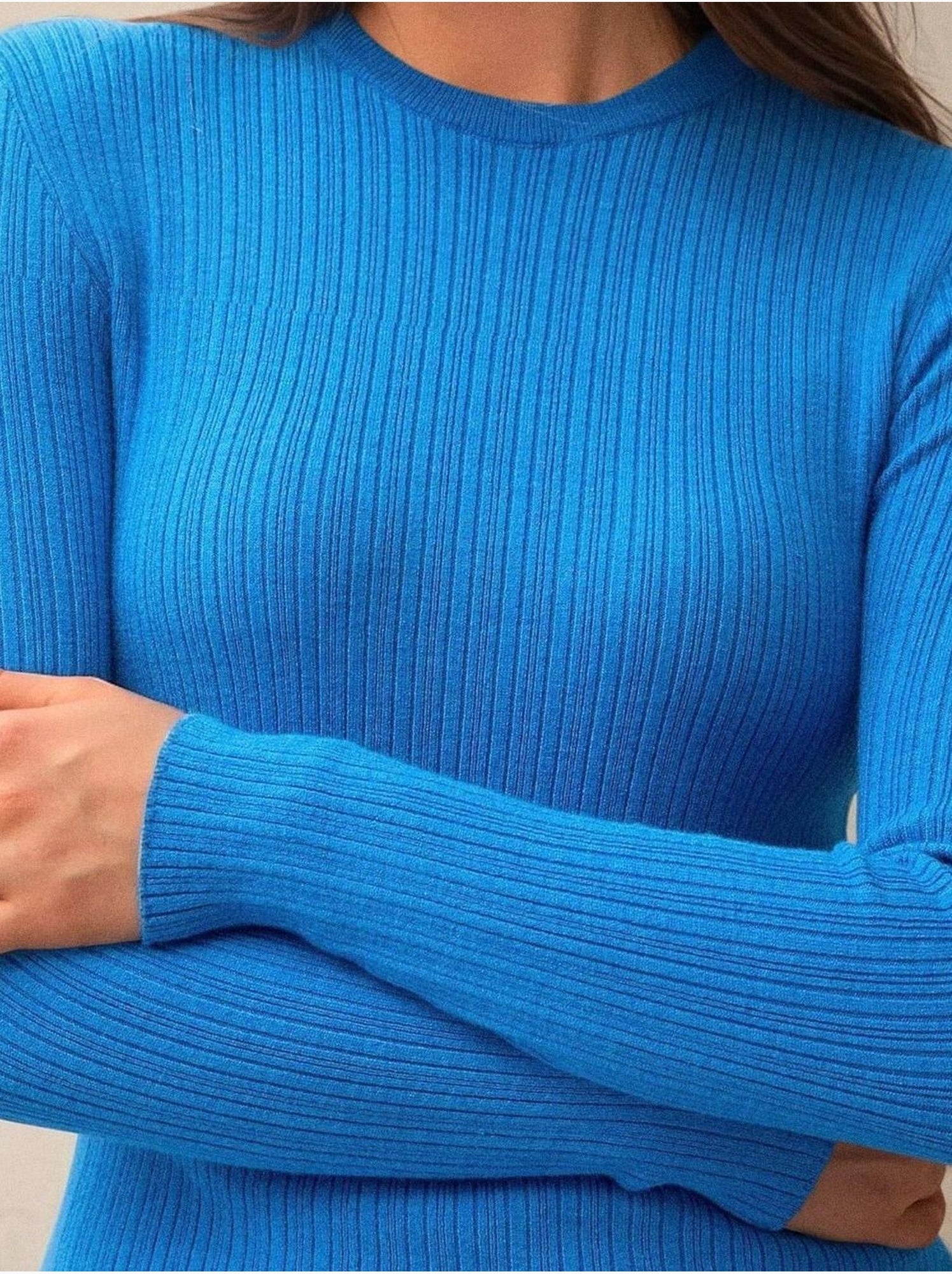 Pull col rond en maille ajustée - Bleu clair