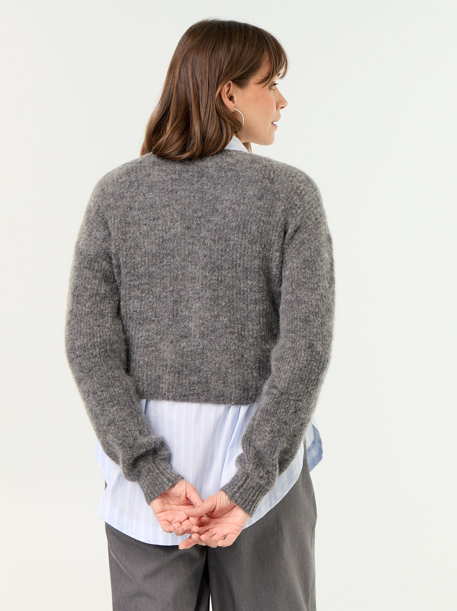 Pull de maternité cropped twisté - Gris