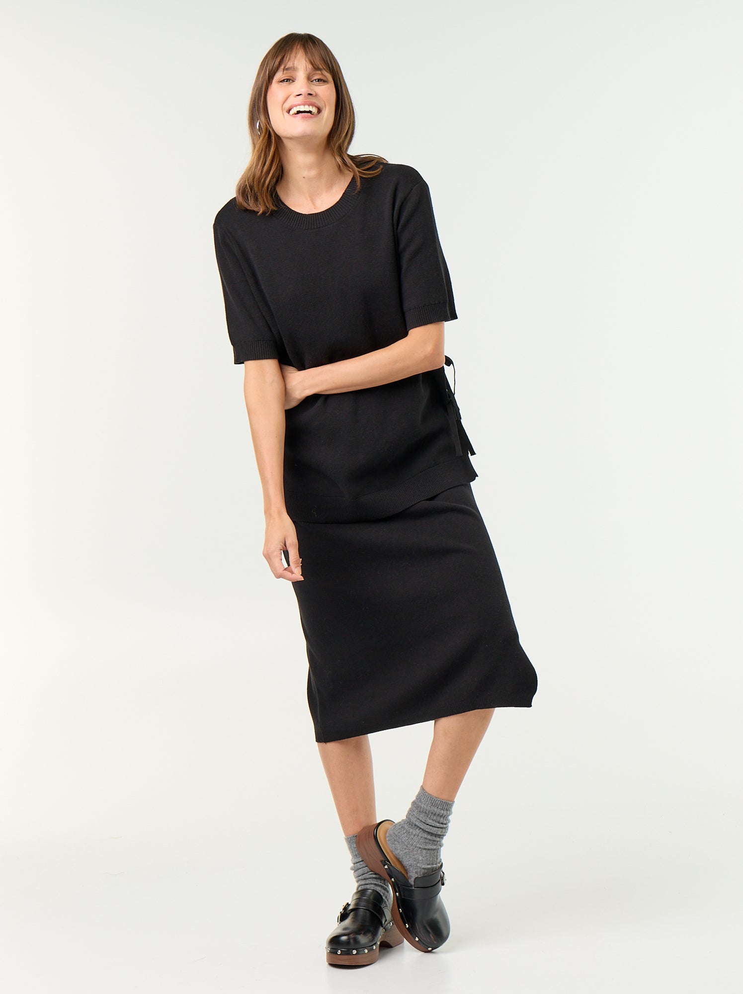 Pull de maternité manches courtes avec fentes lacées - Noir