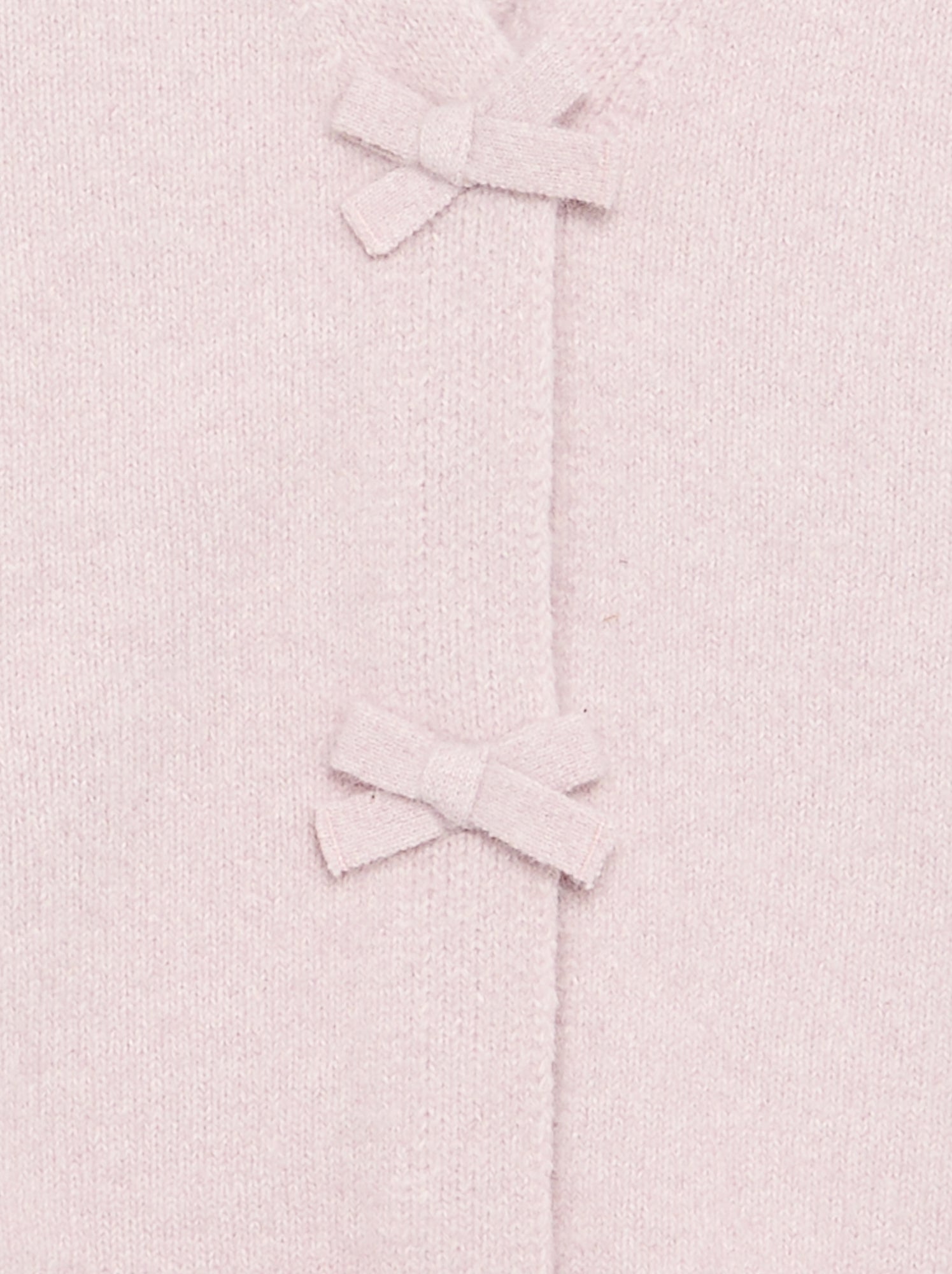Pull en maille avec ouverture par nœuds - Rose (GJO68_3)