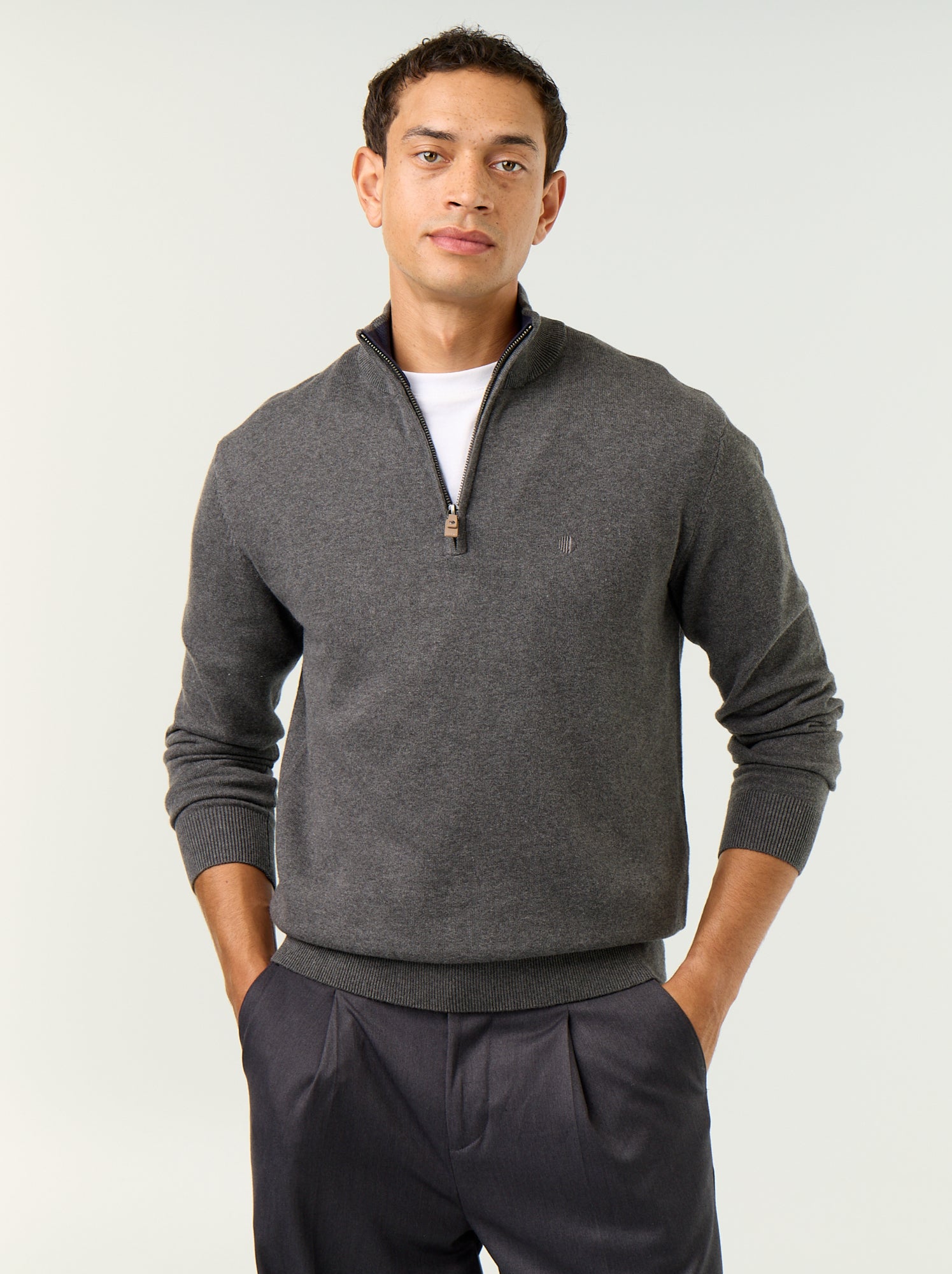 Pull en maille fine jauge avec col camionneur - Gris