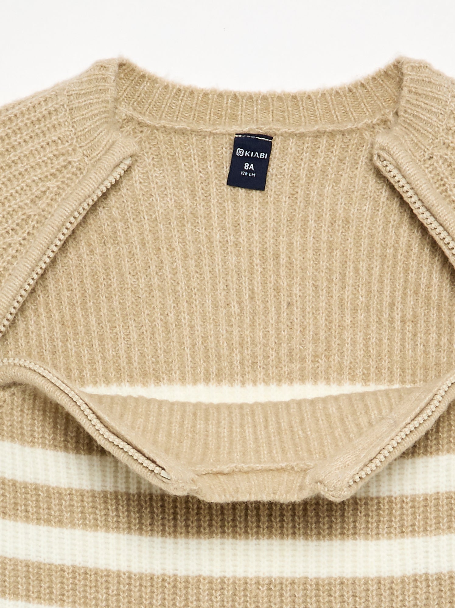 Pull en maille rayée - collection facile à enfiler - Beige