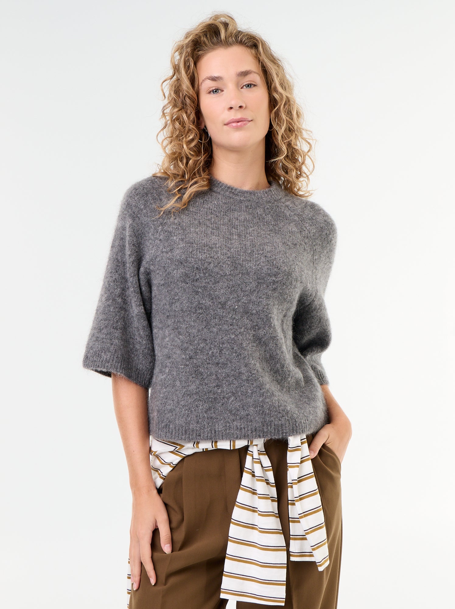 Pull en mohair manches courtes / emmanchure basse - Gris