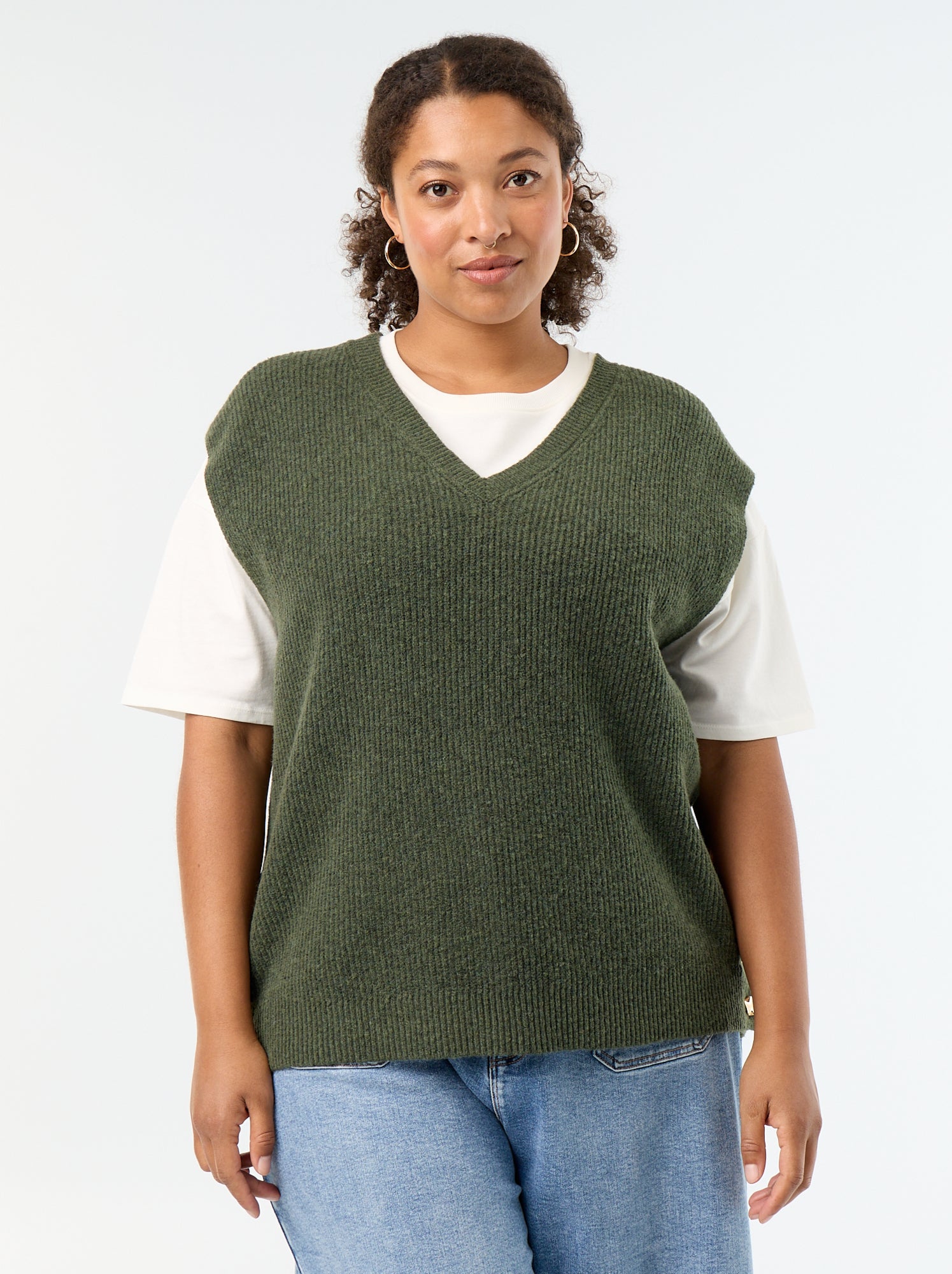 Pull sans manches avec bijoux fantaisies dorés - Vert