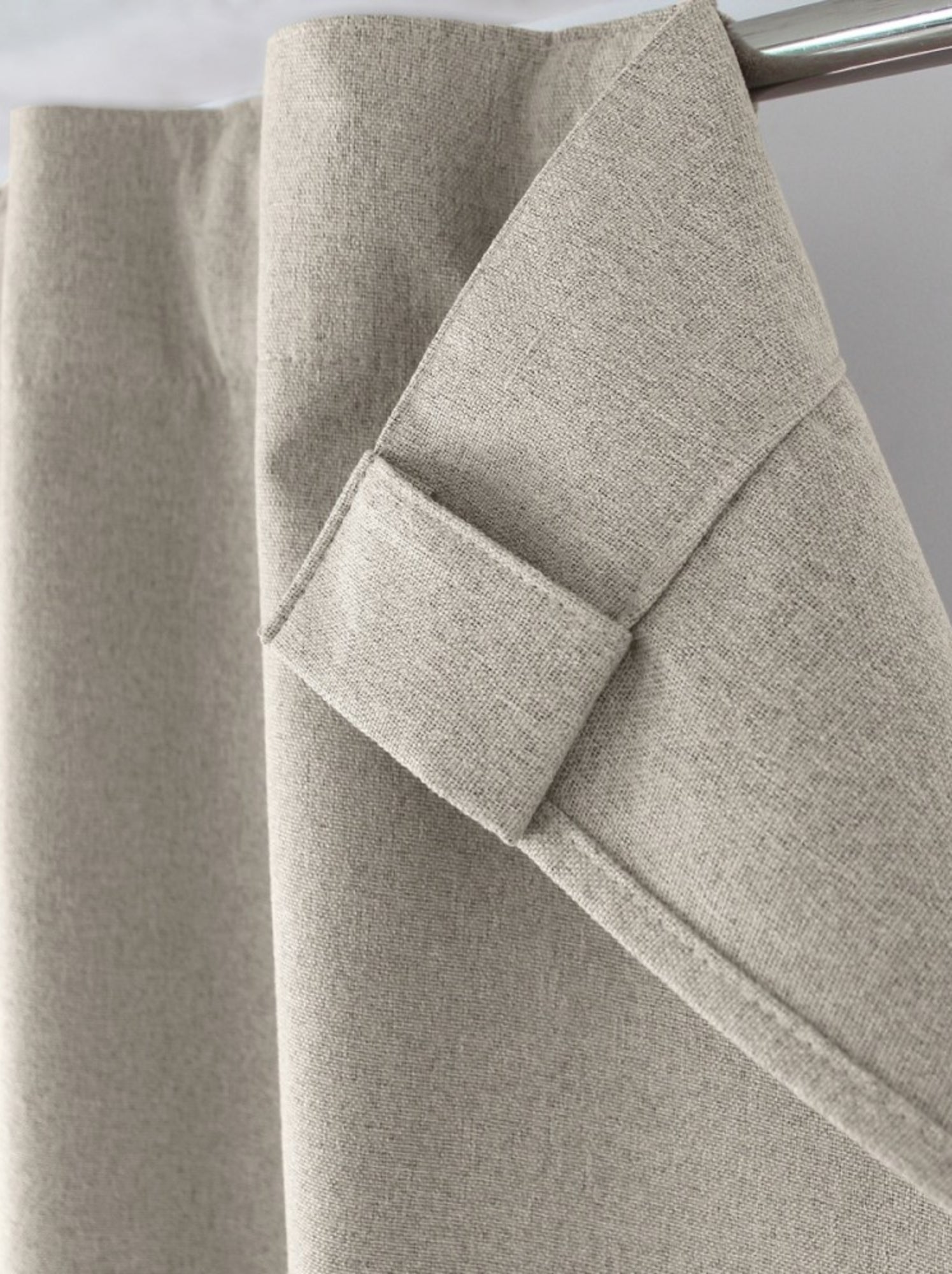 Rideau total occultant 140x240 pattes cachées Gris clair - Beige