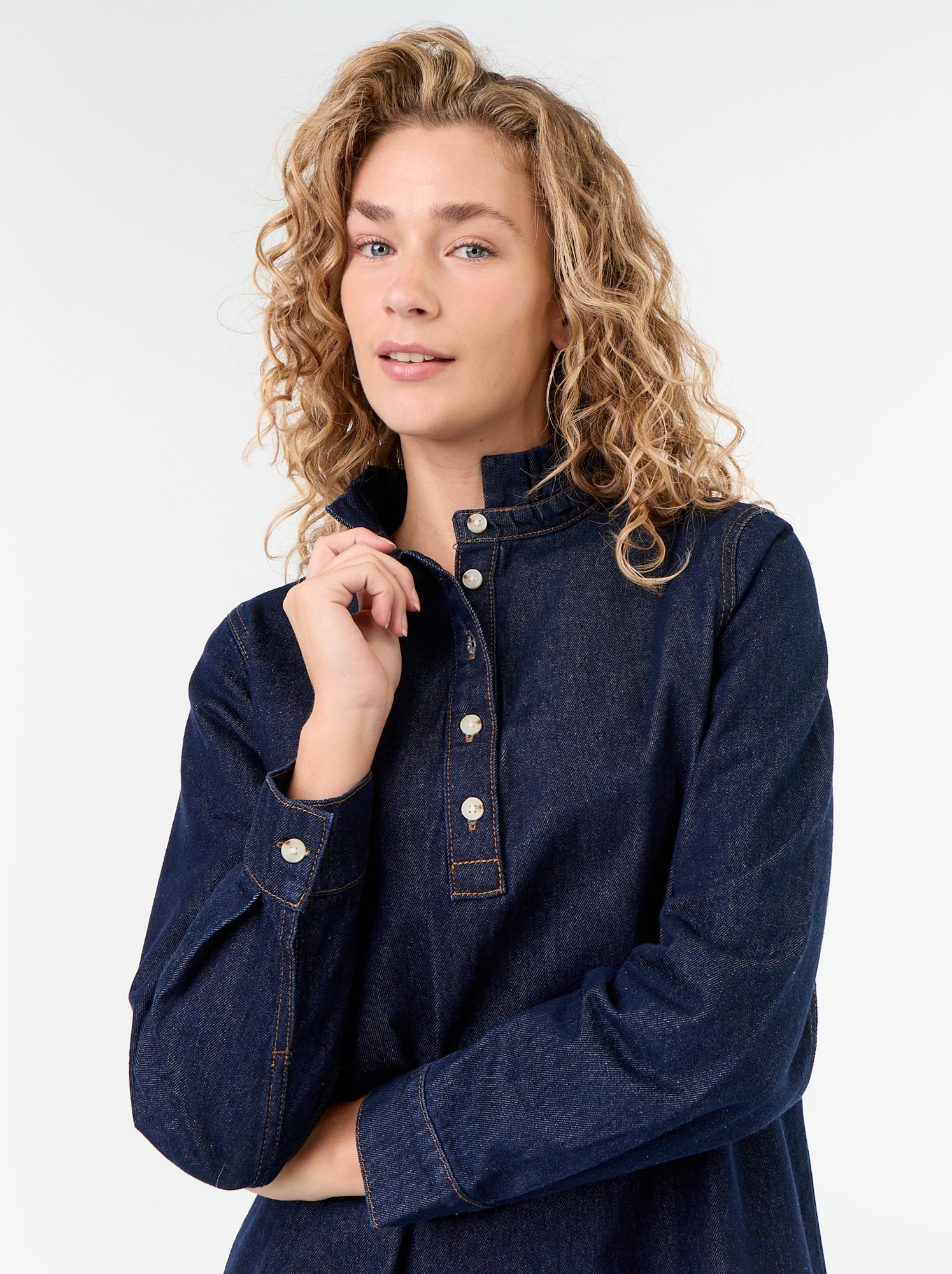 Robe à col frill en denim - Bleu (GKA92_1)