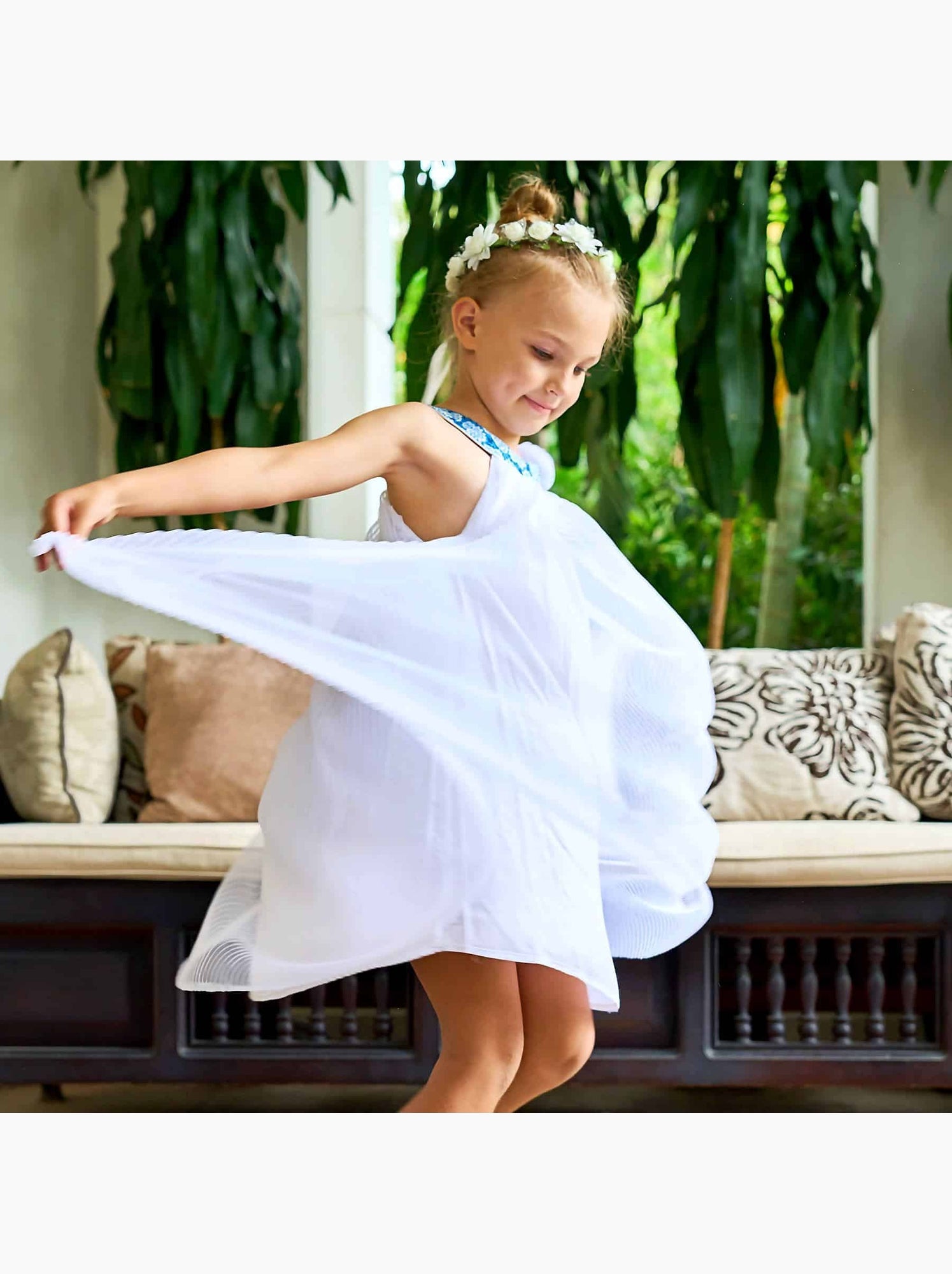 Robe Cérémonie Fille  Voile Blanc Col Liberty Violet  ALIZEE - 'LA FAUTE A VOLTAIRE' - Blanc Bleu