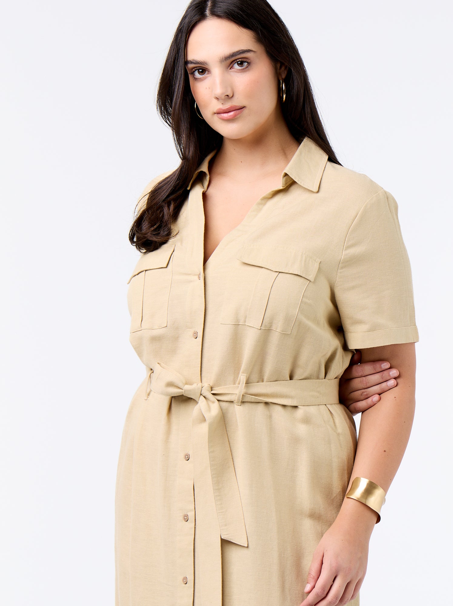 Robe chemise longue avec ceinture à nouer - Beige