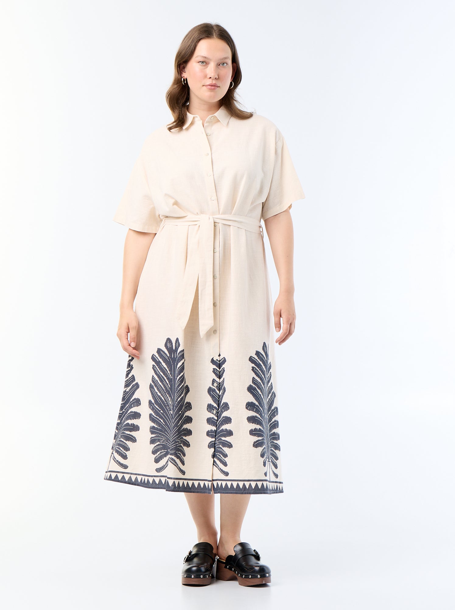 Robe chemise longue manches courtes - Beige