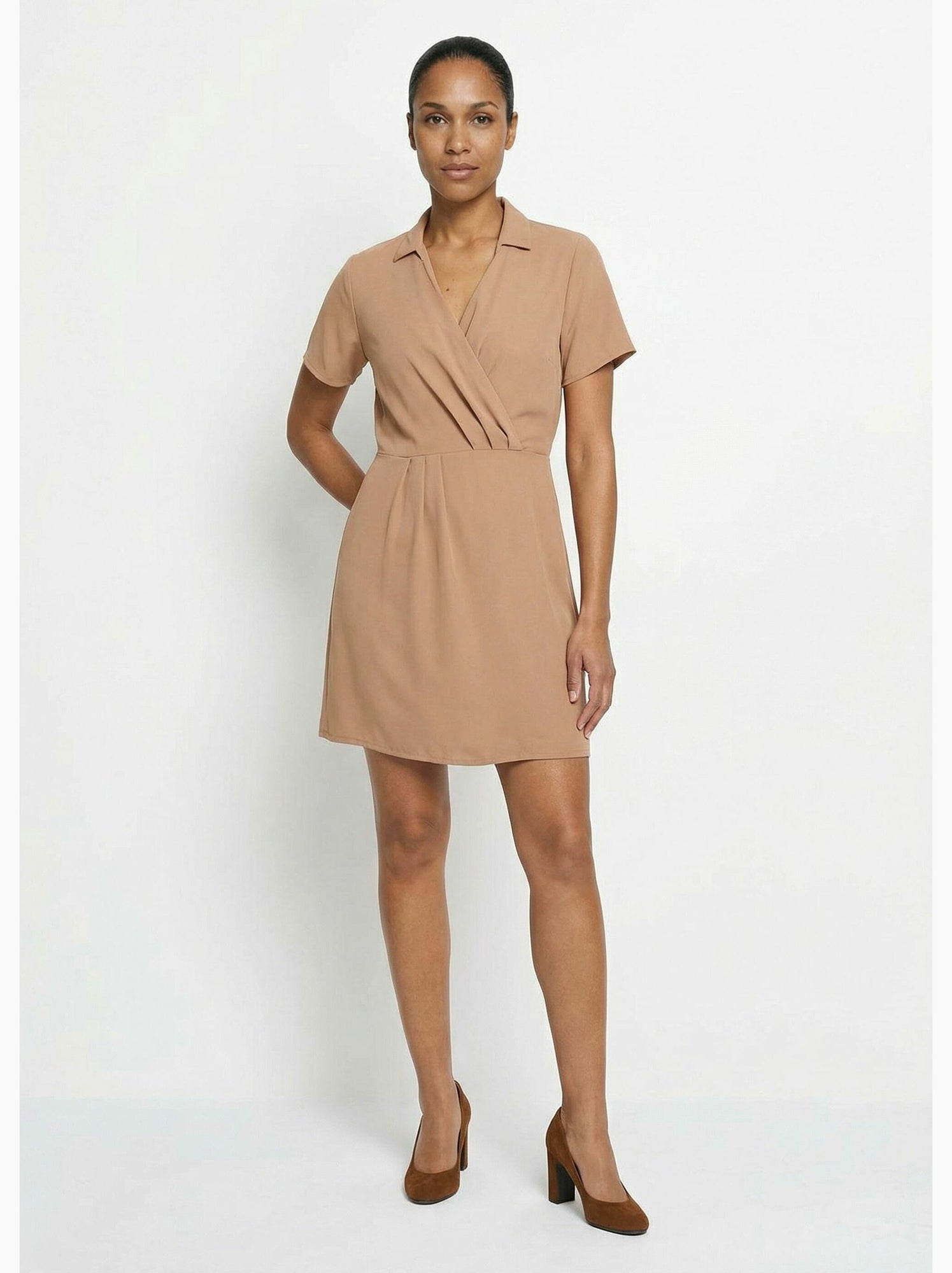 Robe col v manches courtes, essentiel - afibel - Camel