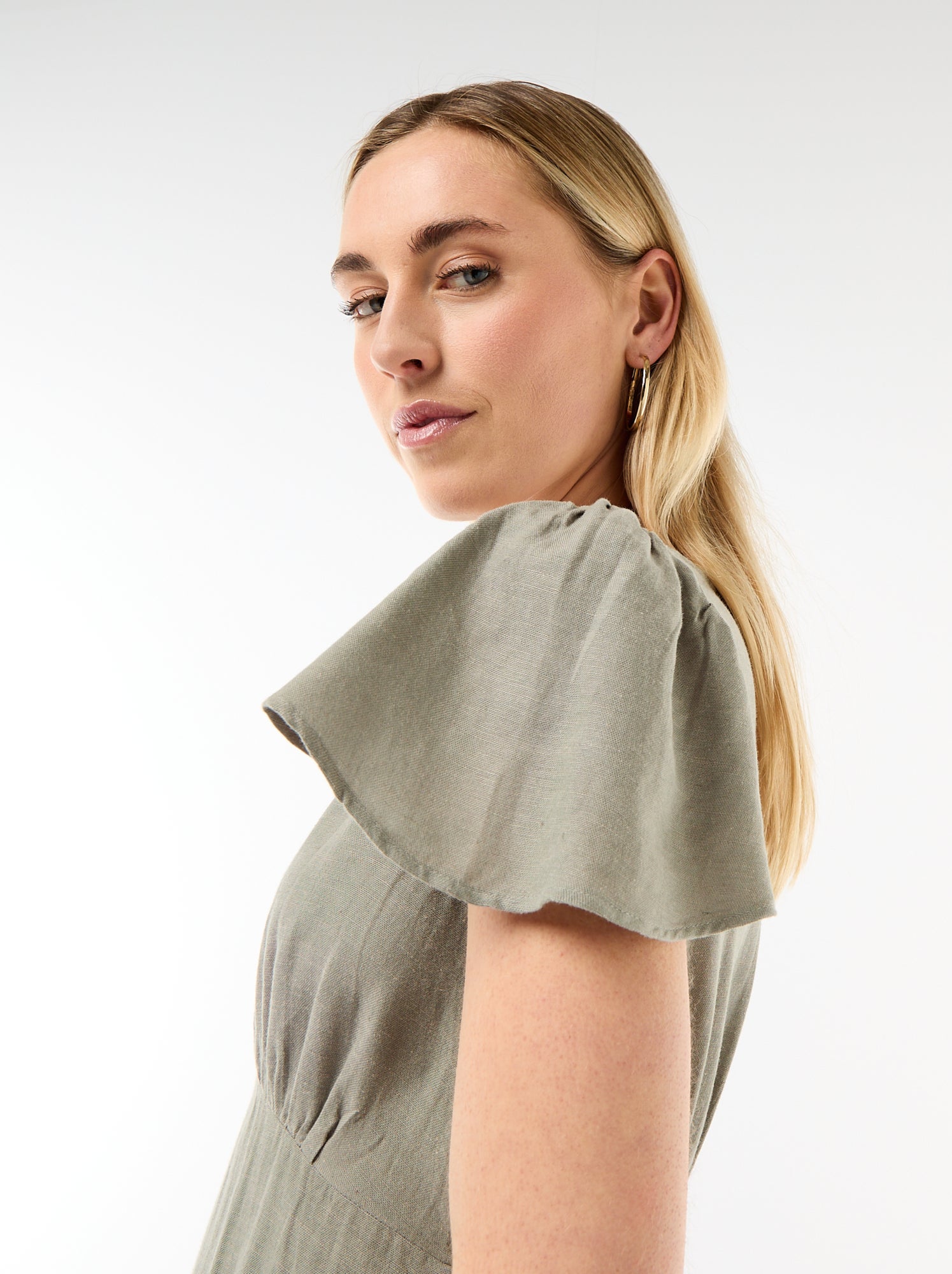 Robe courte manches papillons en coton et lin - Vert