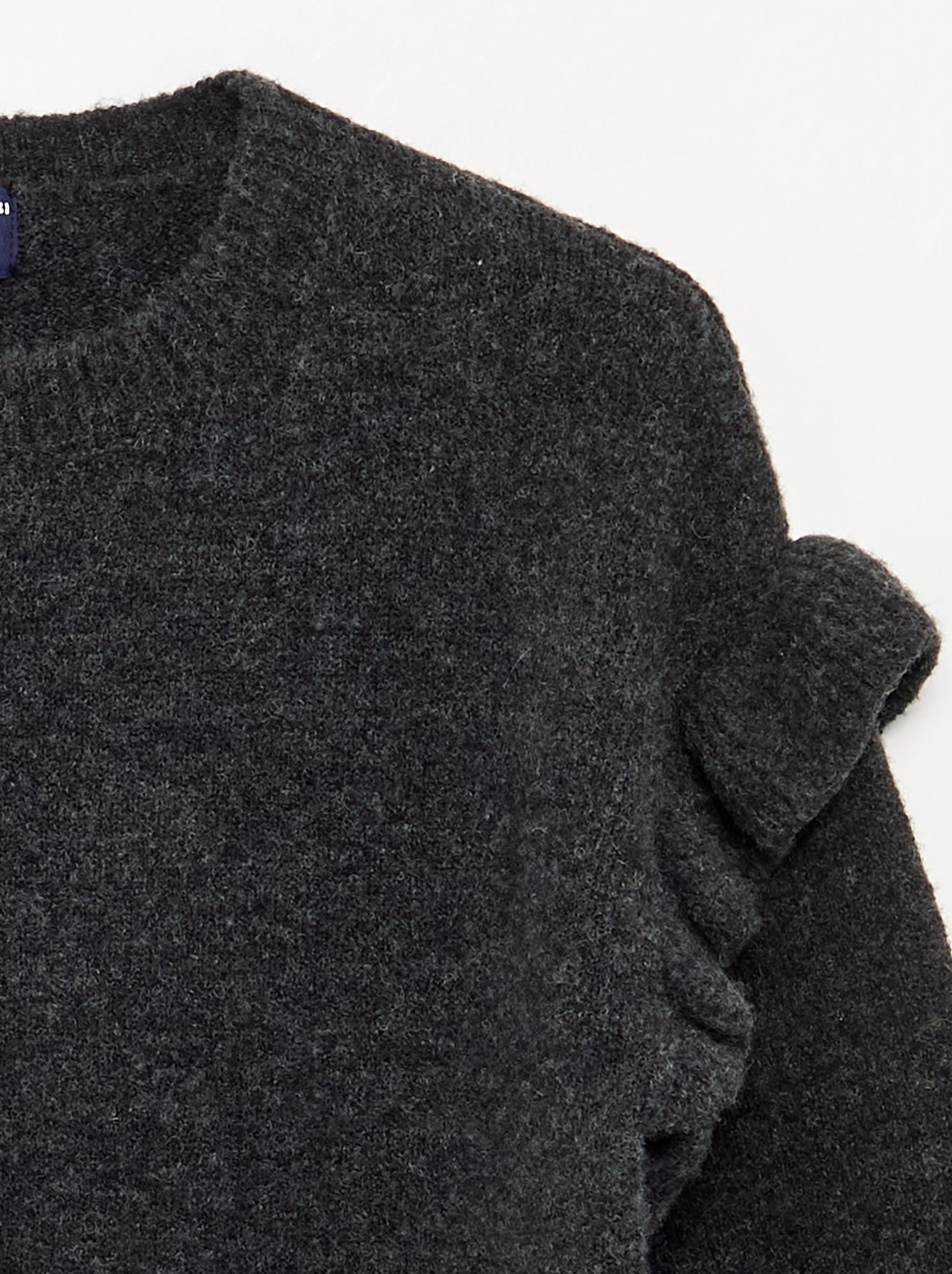 Robe en tricot avec épaules volantées - Gris