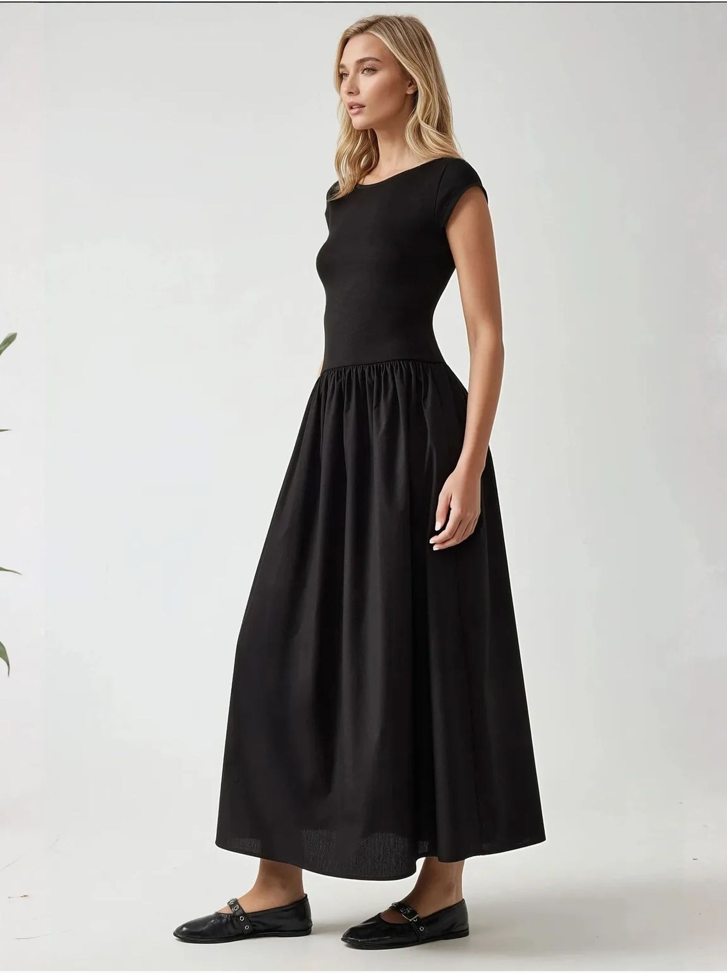 Robe longue coupe A à col bateau - Noir