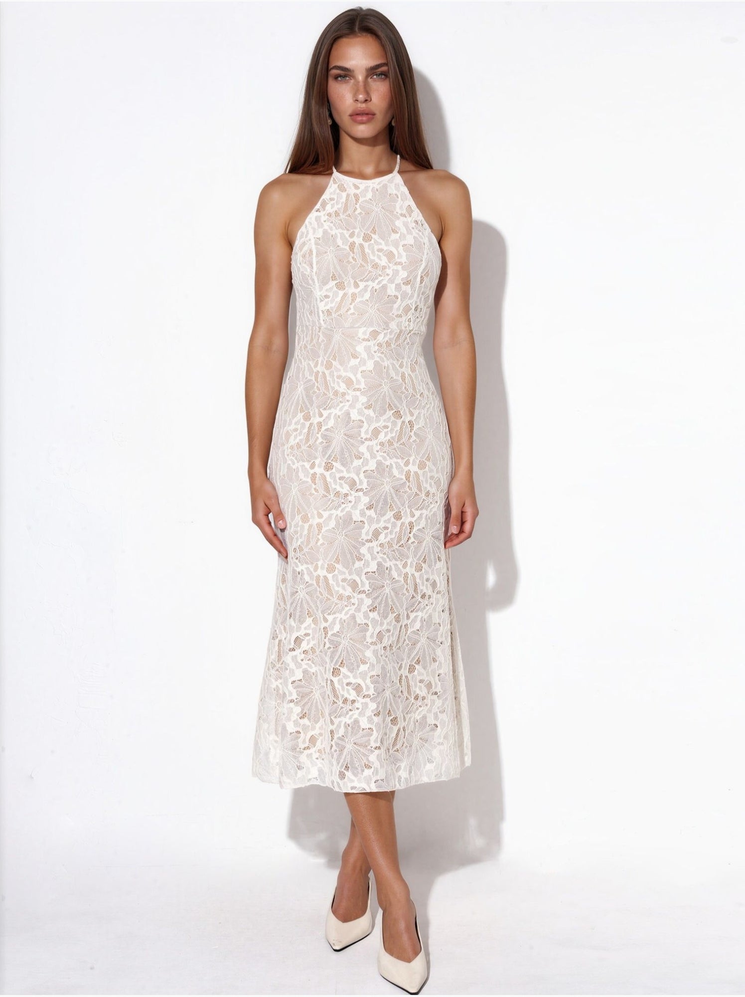 Robe longue en dentelle à col halter - Ecru