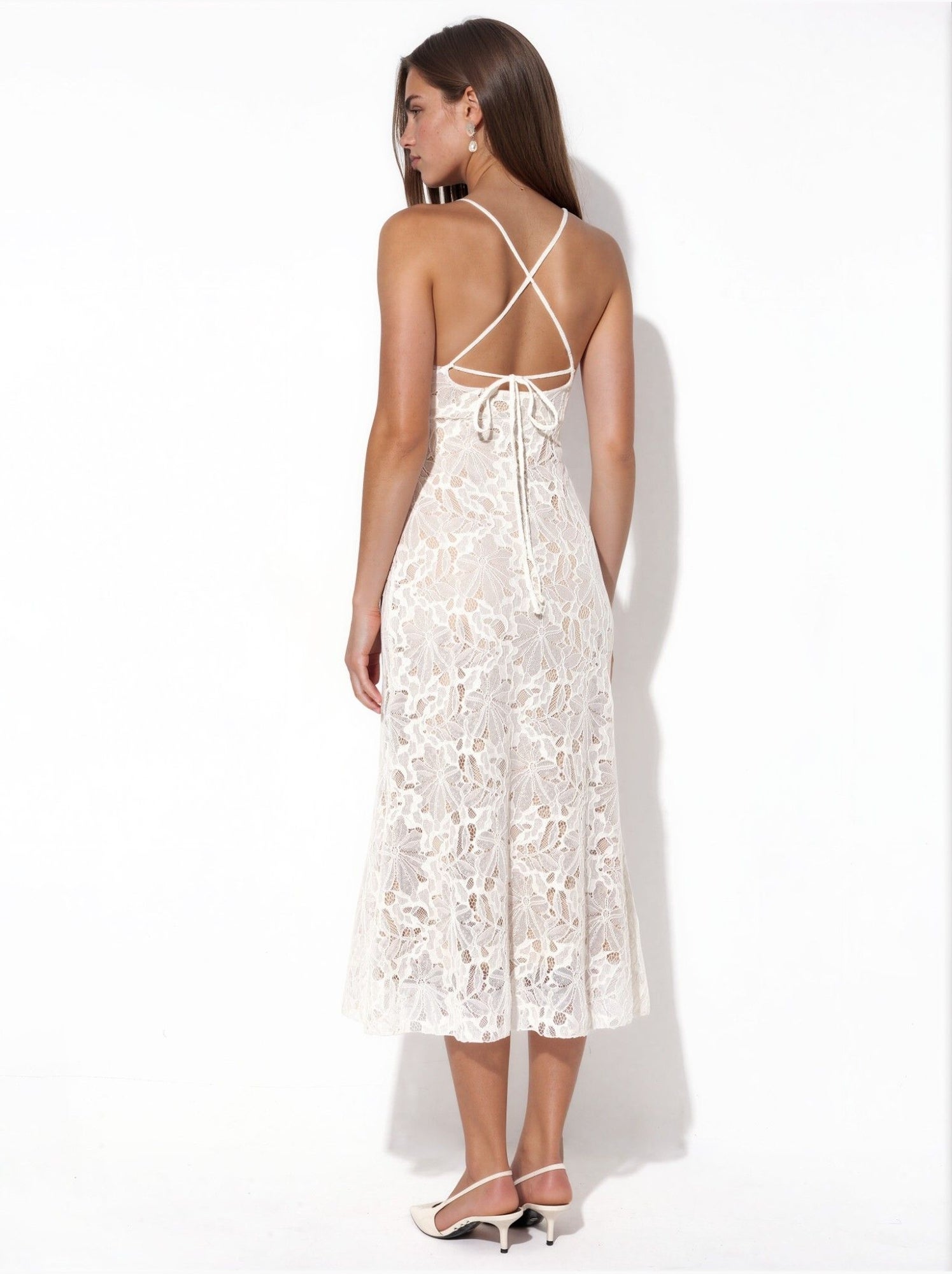 Robe longue en dentelle à col halter - Ecru