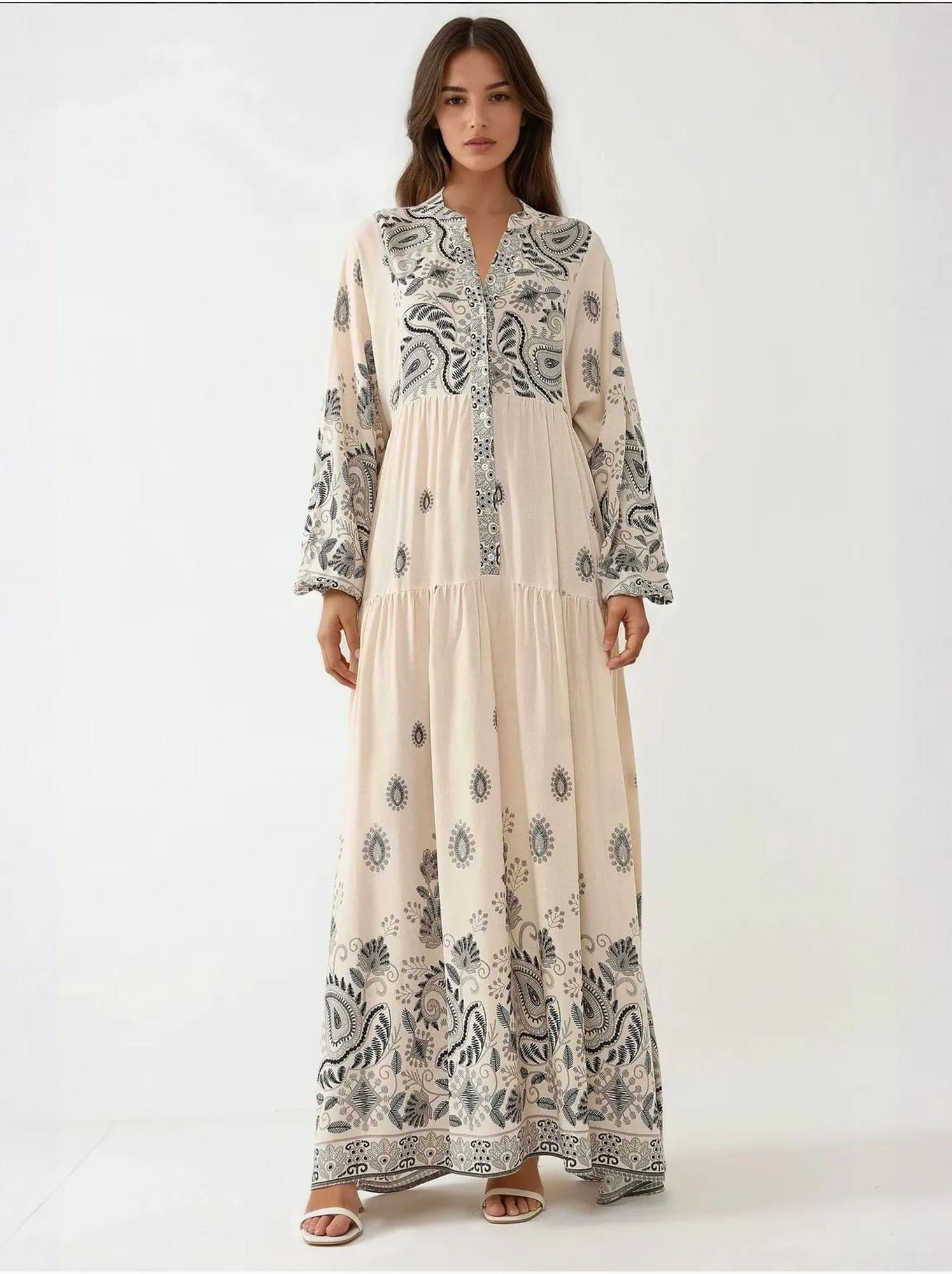 Robe longue imprimée à col en v et détails boutonnés - Blanc cassé